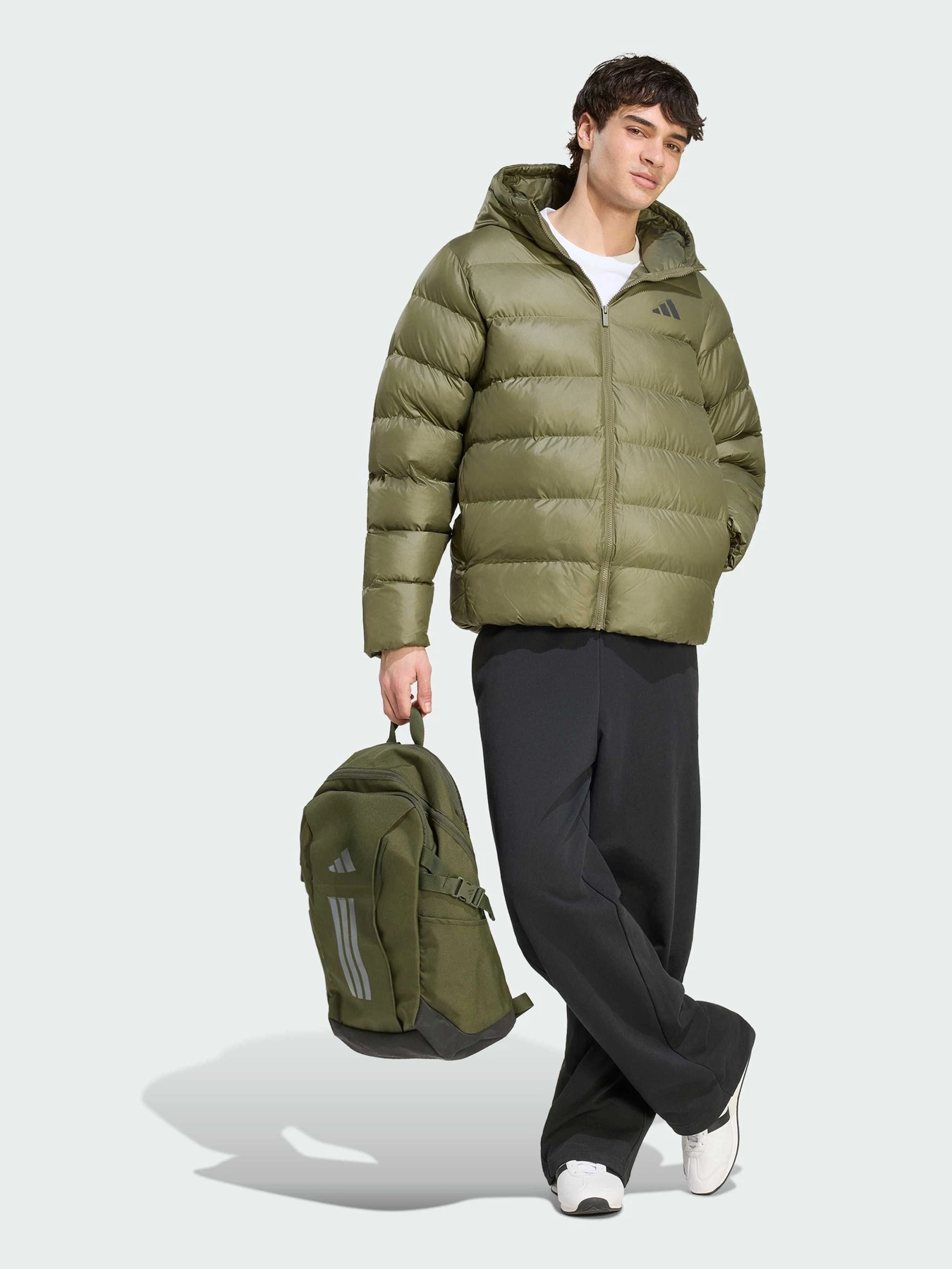 Куртки и дубленки Adidas Adidas Essentials модель KS7704 Куртки и дубленки Adidas Adidas Essentials модель KS7704 Фото