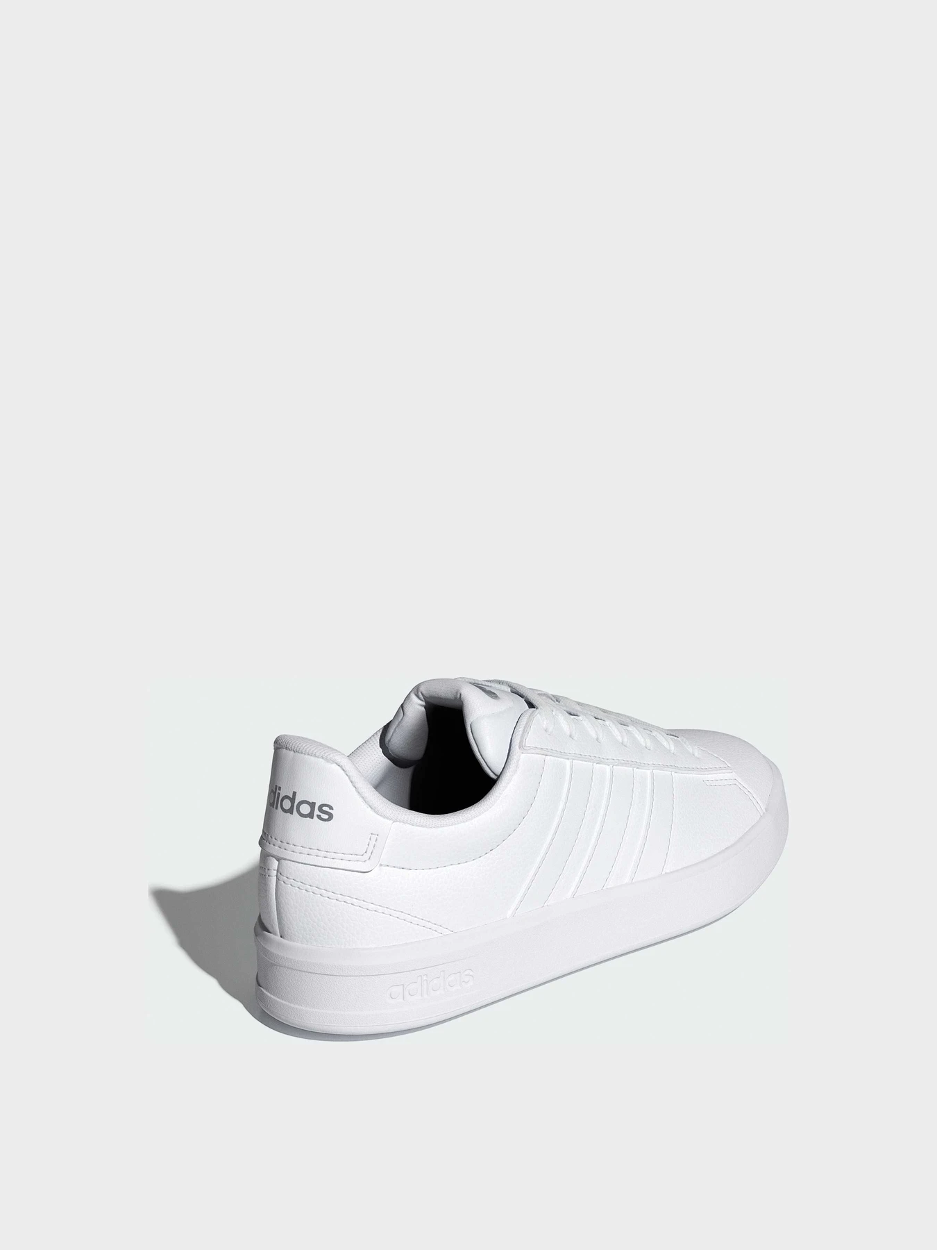 Кеды Adidas модель IH1489 Кеды Adidas модель IH1489 Фото