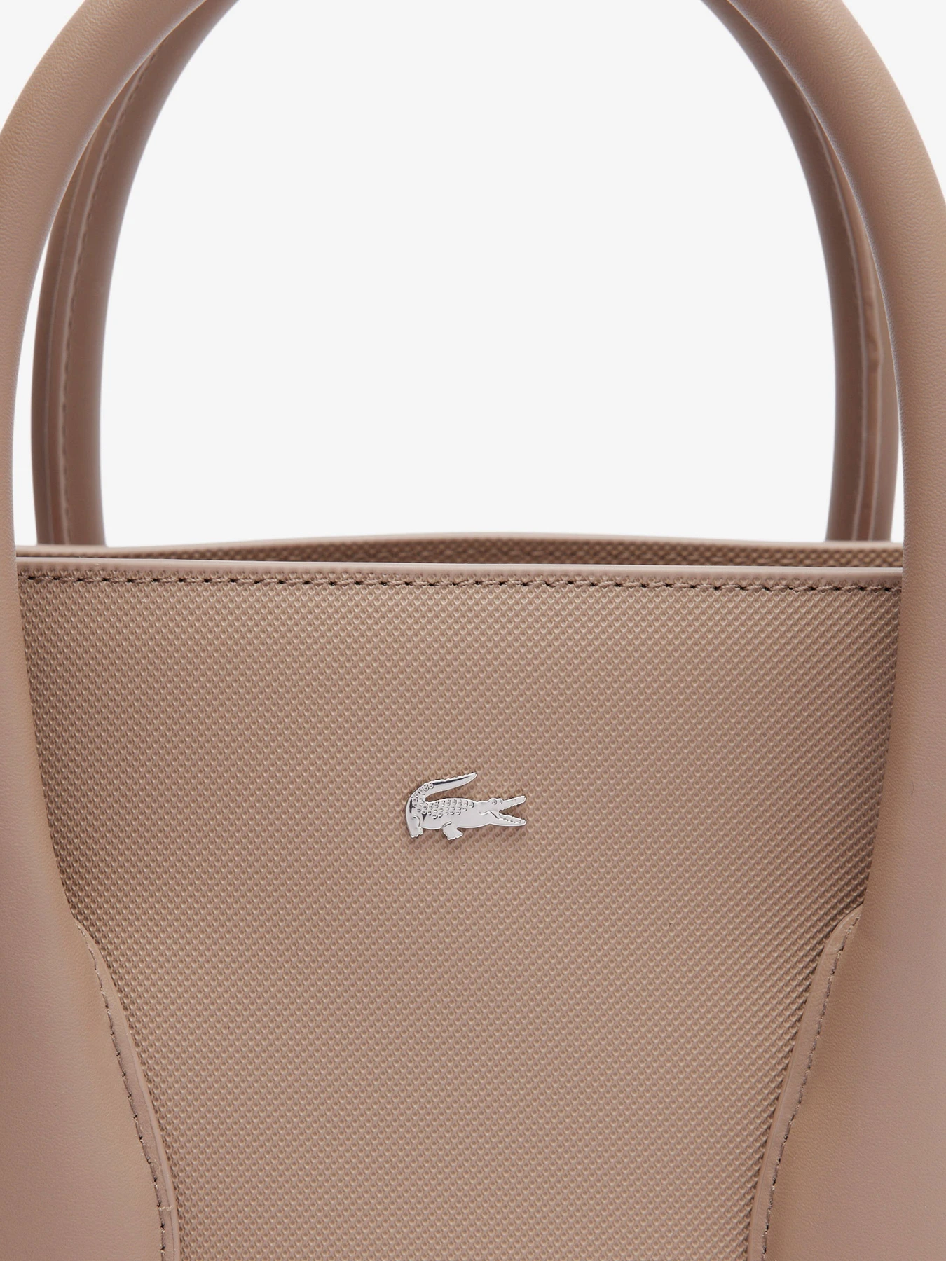 Сумки Lacoste модель NF4923DZN81 Сумки Lacoste модель NF4923DZN81 Фото
