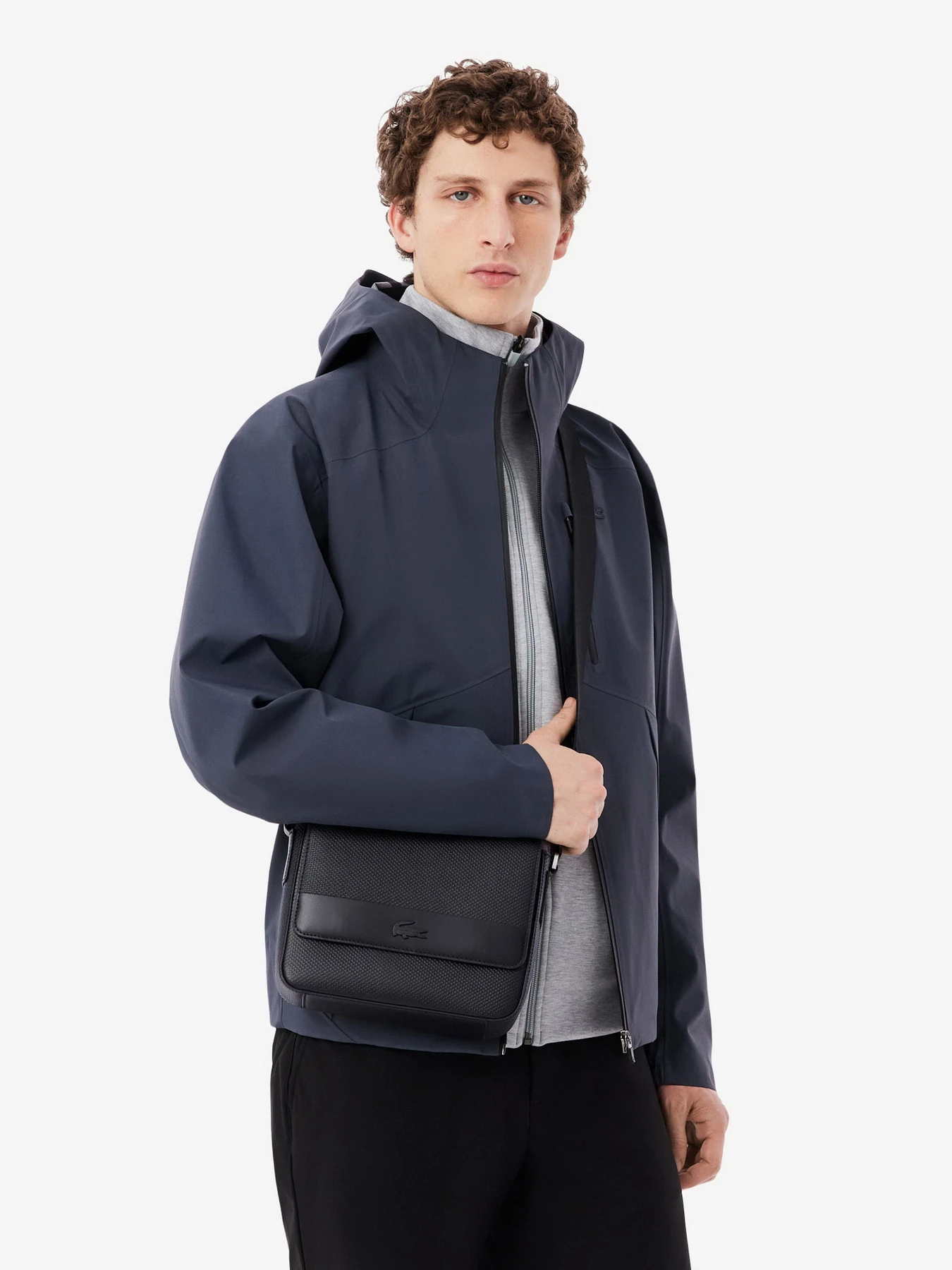 Сумки Lacoste модель NH5262CE000 Сумки Lacoste модель NH5262CE000 Фото