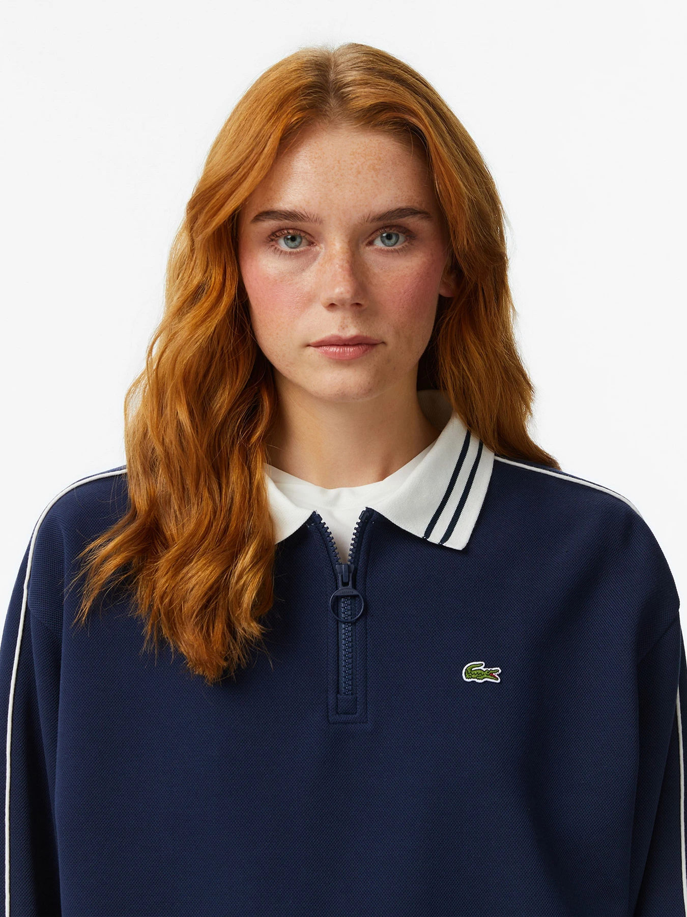 Худи и свитшоты Lacoste модель SF0608166 Худи и свитшоты Lacoste модель SF0608166 Фото