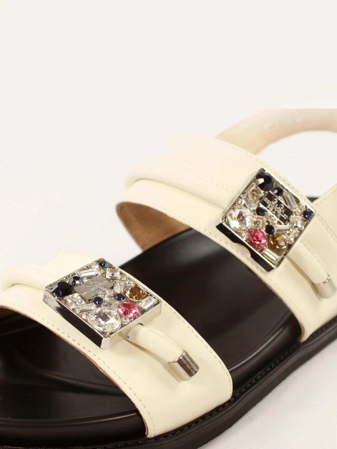 Сандалії It-girl модель 2507-35-2 Сандалії It-girl модель 2507-35-2 Фото