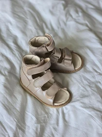 Сандалії Botte модель 021bezglan Фото