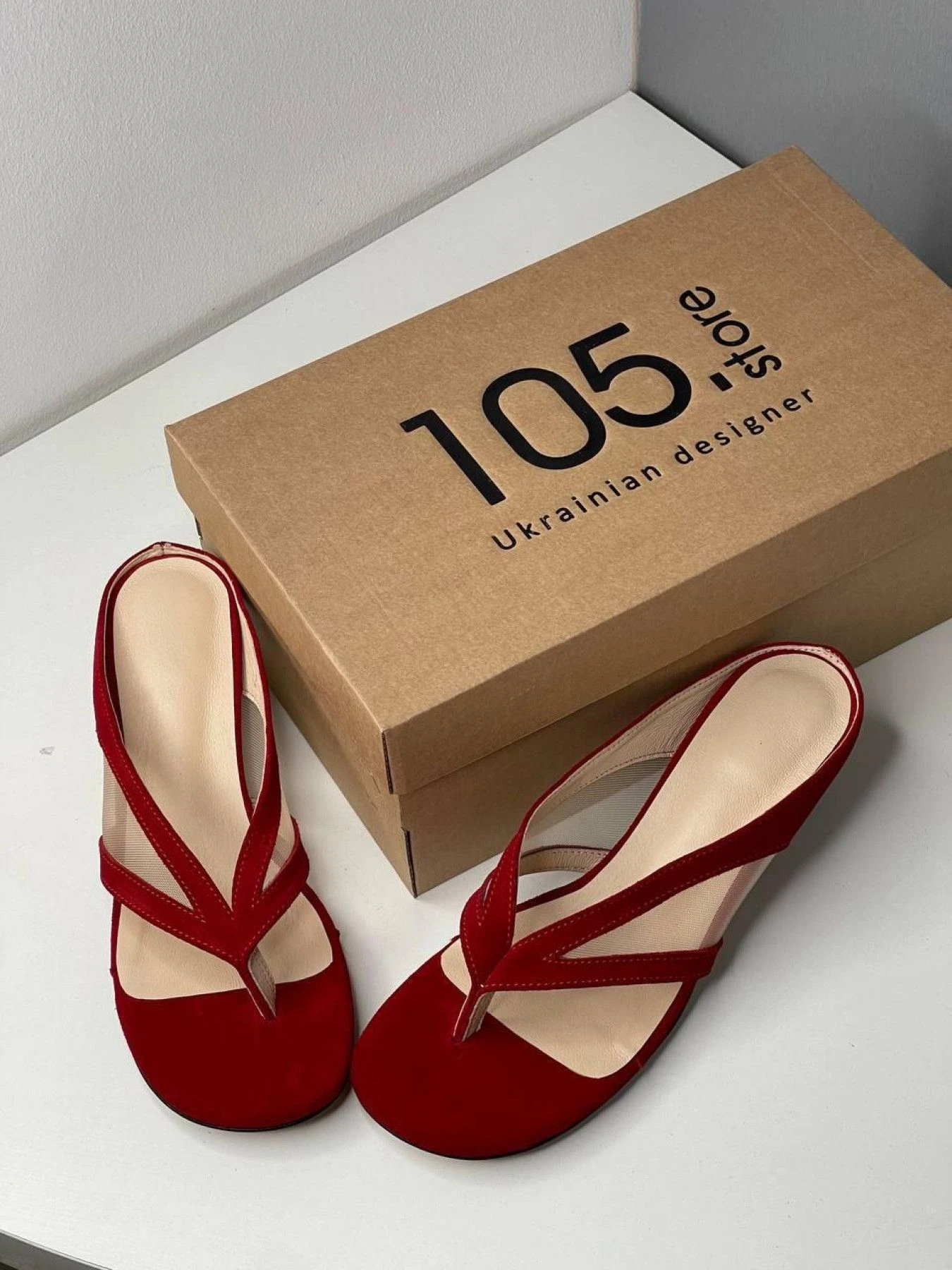 Шлёпанцы 105.store модель P_208084-S39_212838 Шлёпанцы 105.store модель P_208084-S39_212838 Фото