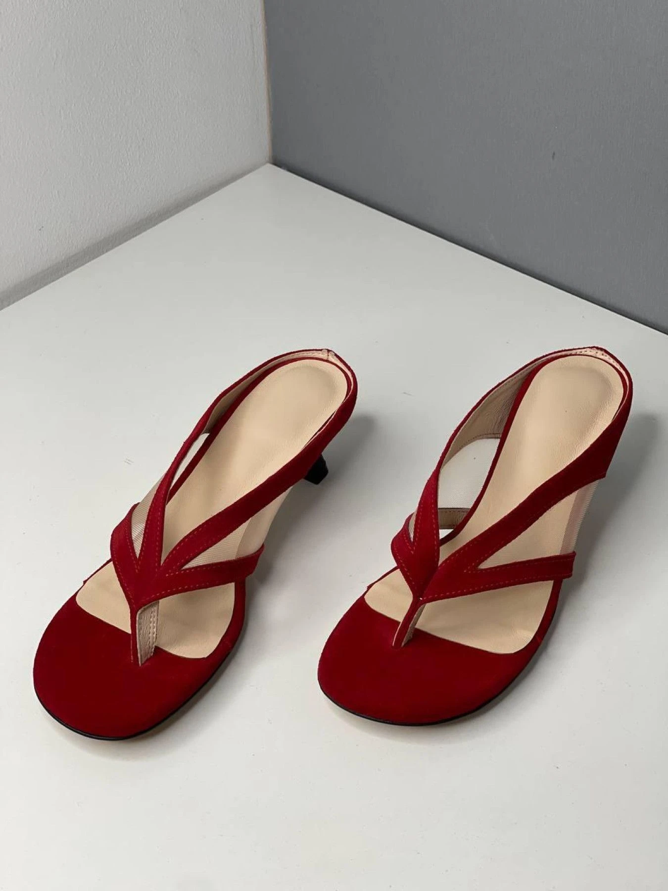 Шлёпанцы 105.store модель P_208084-S39_212838 Шлёпанцы 105.store модель P_208084-S39_212838 Фото