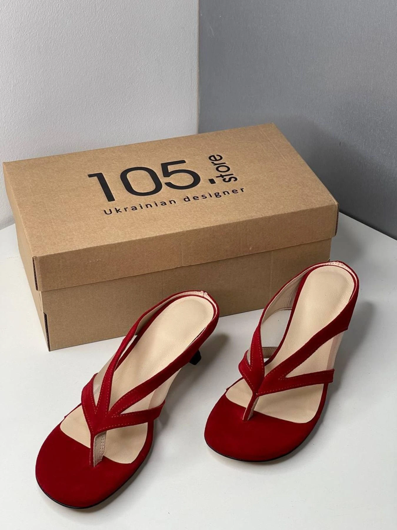 Шлёпанцы 105.store модель P_208084-S39_212838 Шлёпанцы 105.store модель P_208084-S39_212838 Фото