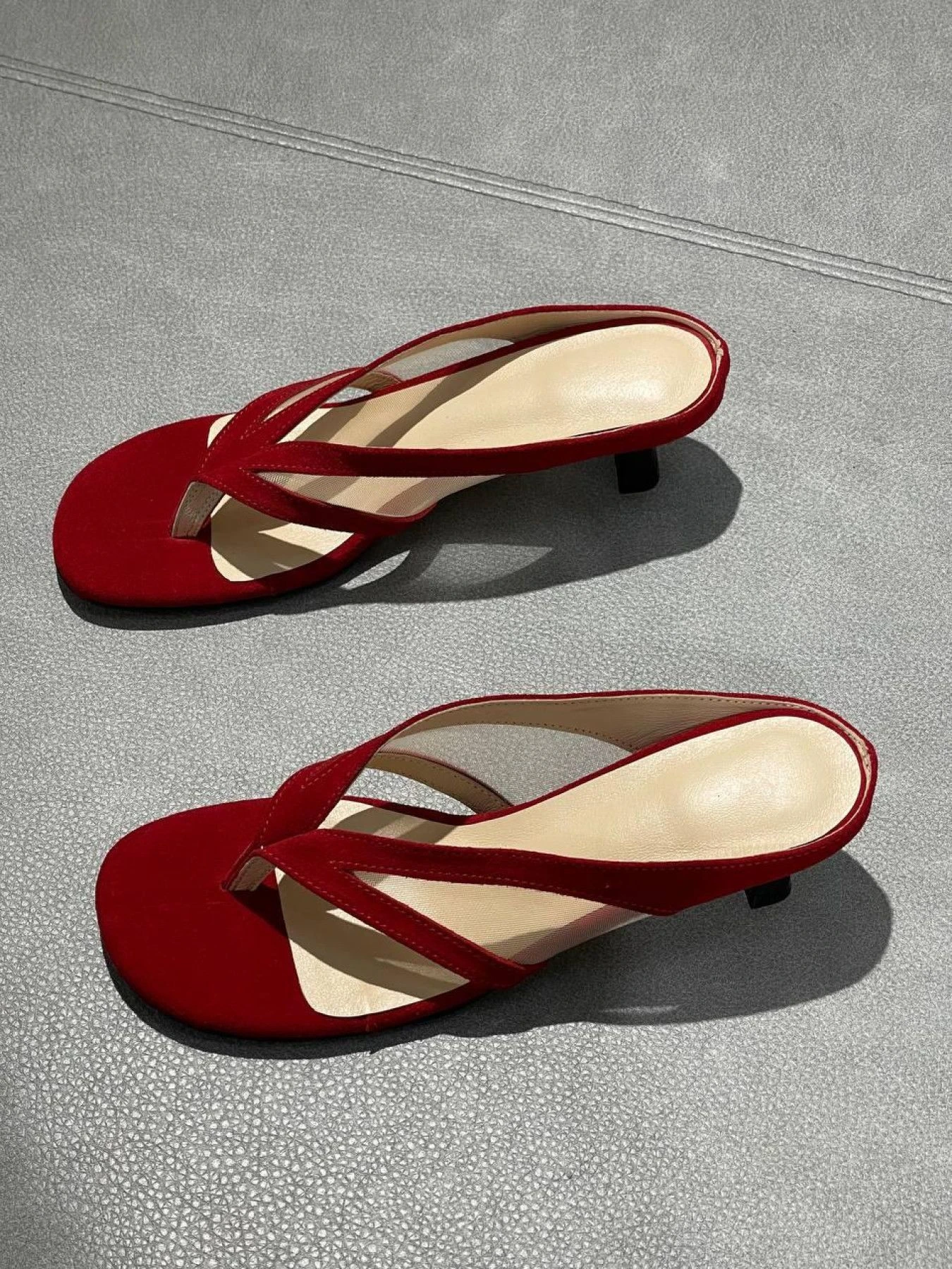 Шлёпанцы 105.store модель P_208084-S39_212838 Шлёпанцы 105.store модель P_208084-S39_212838 Фото