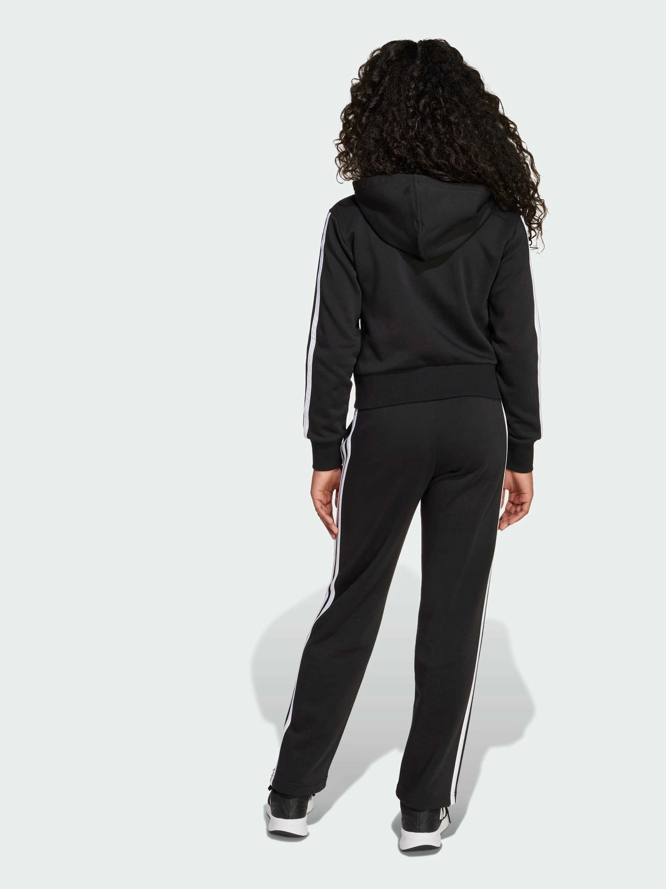 Костюмы Adidas Adidas Essentials модель JM1490 Фото