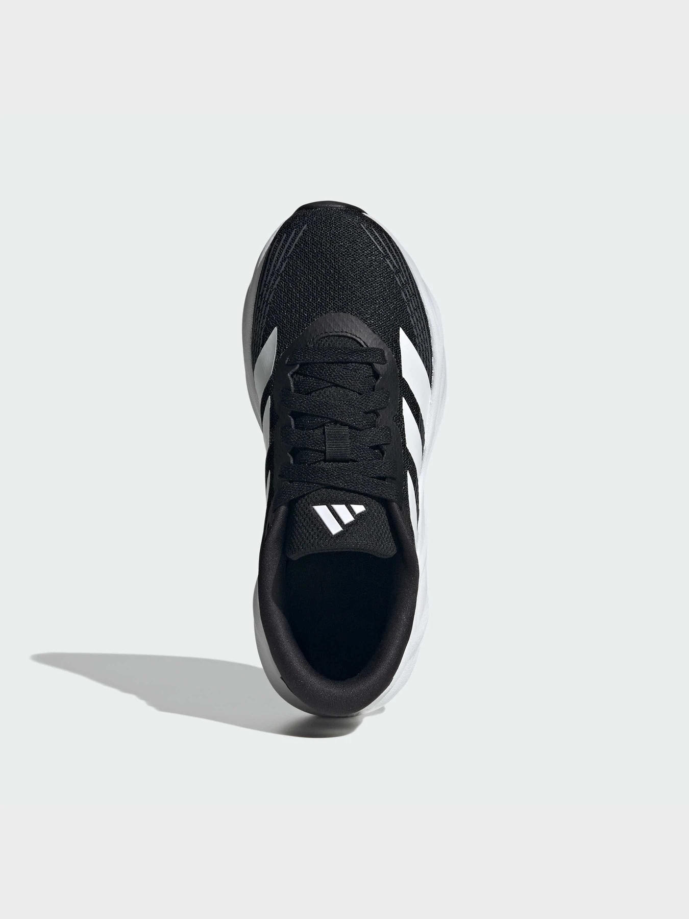 Кроссовки Adidas модель KI1674 Кроссовки Adidas модель KI1674 Фото