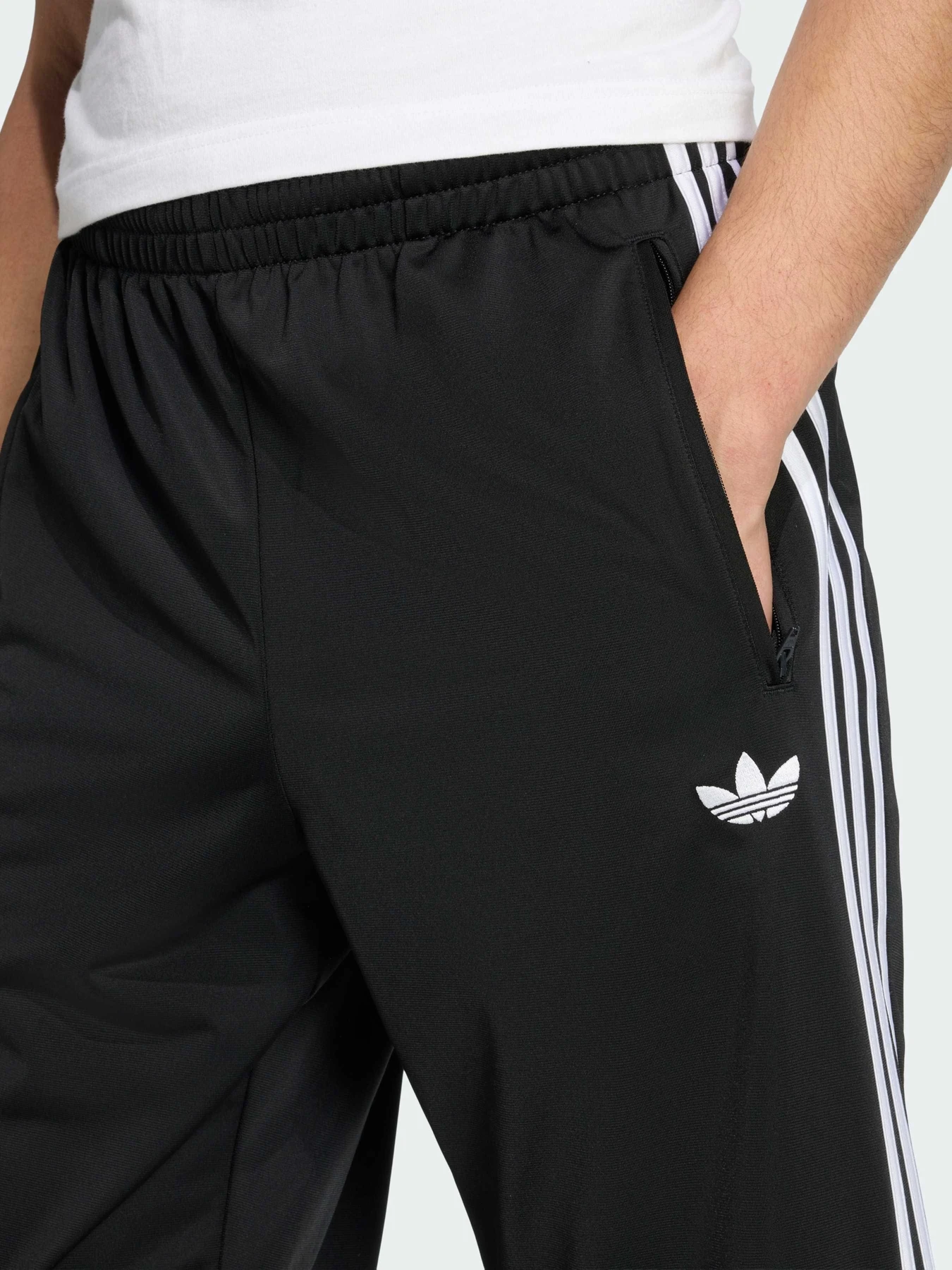 Брюки Adidas модель KD8315 Фото
