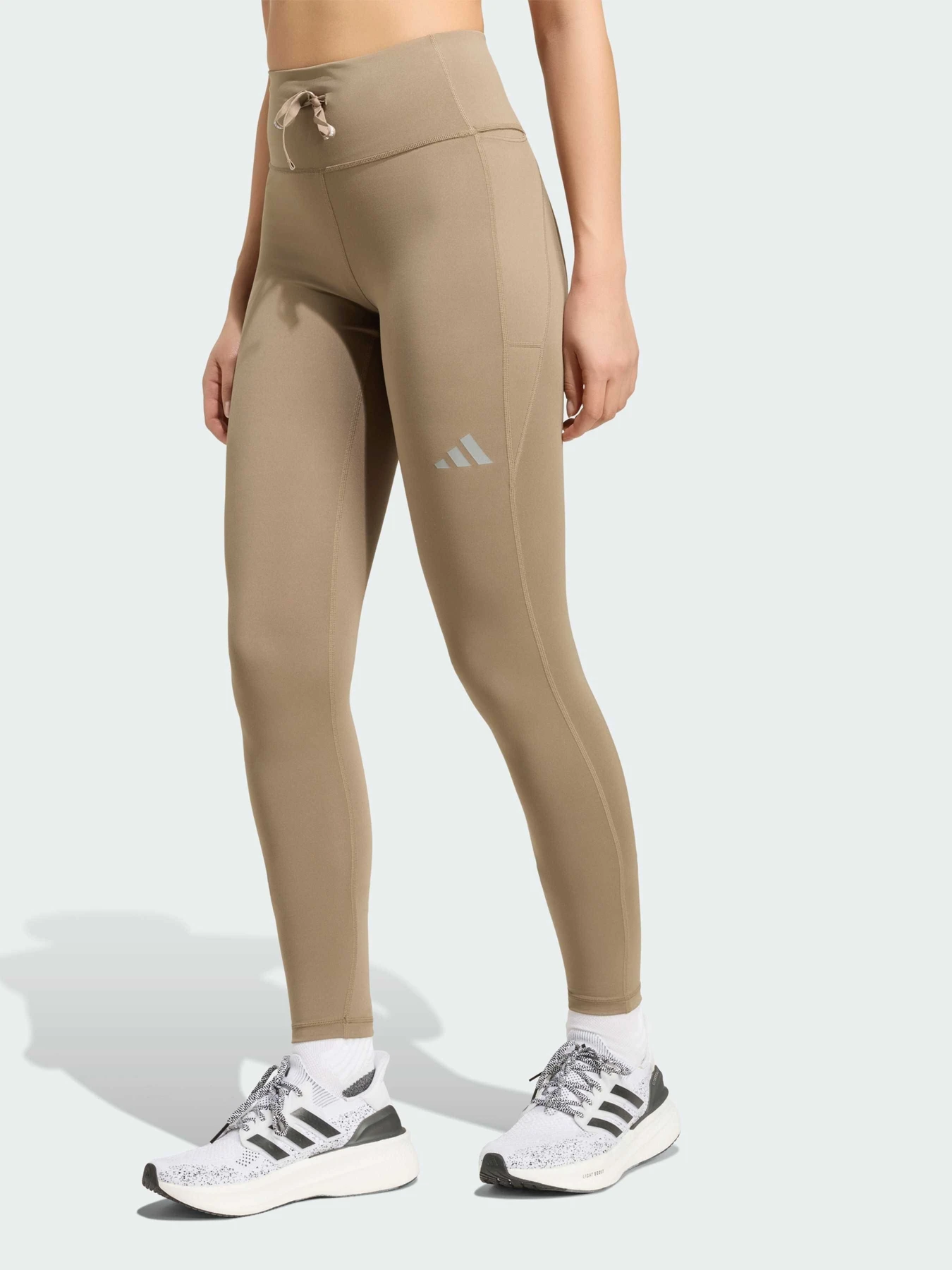 Брюки Adidas Adidas Essentials модель KQ8194 Брюки Adidas Adidas Essentials модель KQ8194 Фото