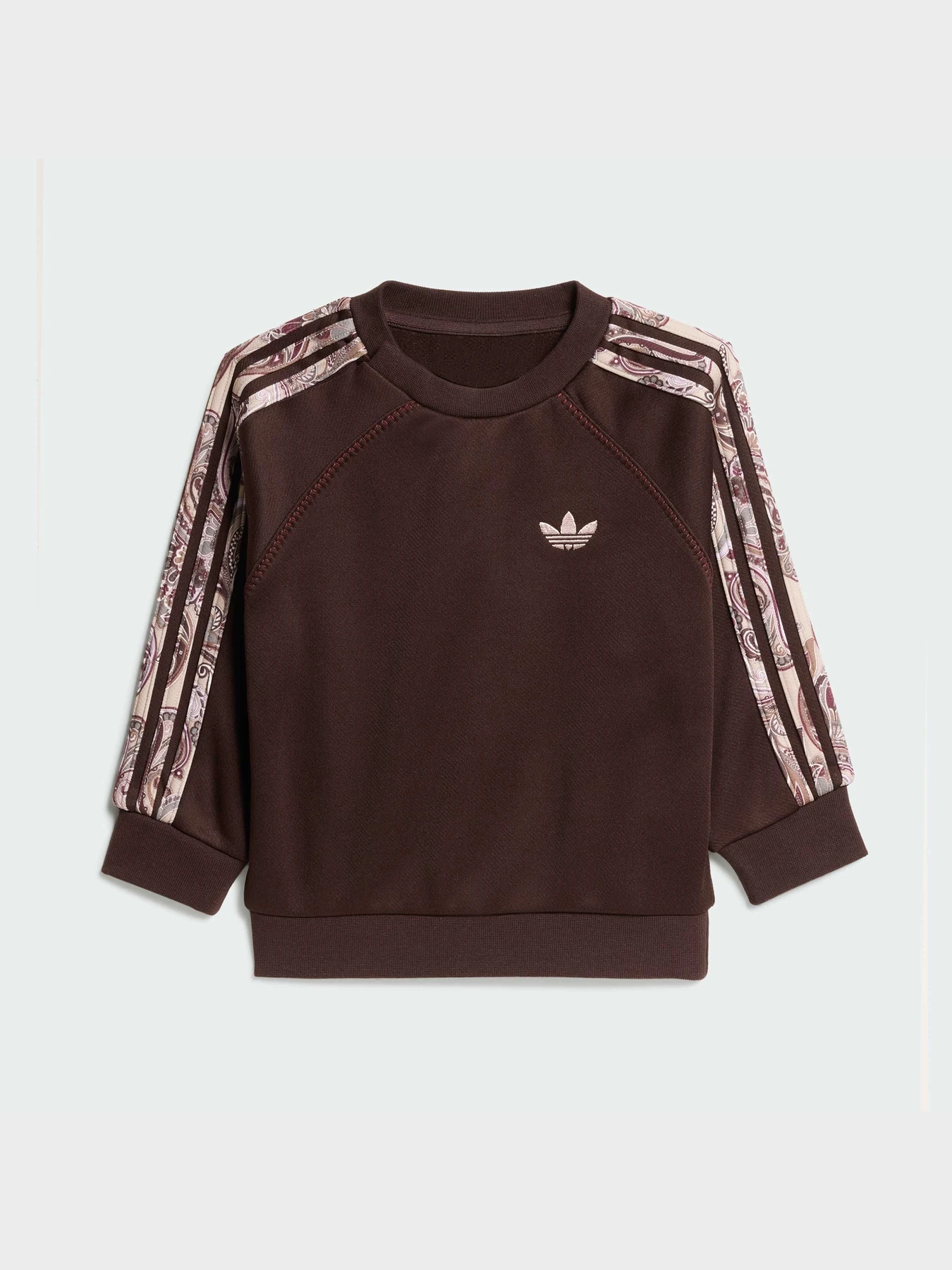 Костюмы Adidas Graphics модель KS1642 Костюмы Adidas Graphics модель KS1642 Фото