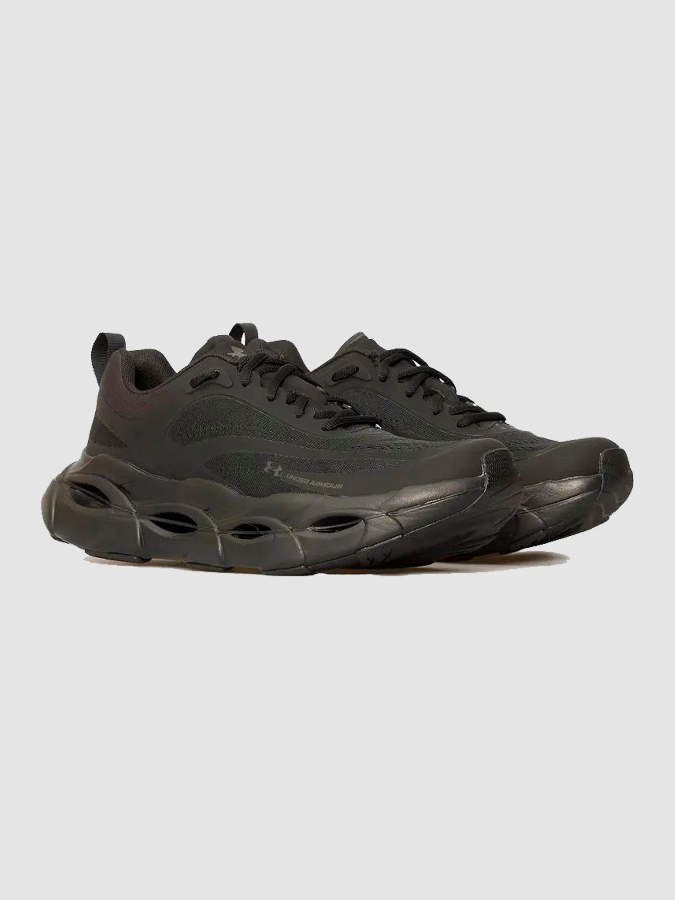 Кроссовки Under Armour Ua Halo Racer модель 6007639-001 Кроссовки Under Armour Ua Halo Racer модель 6007639-001 Фото