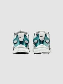 Кроссовки NIKE V5 Rnr модель HJ5228-012 Фото