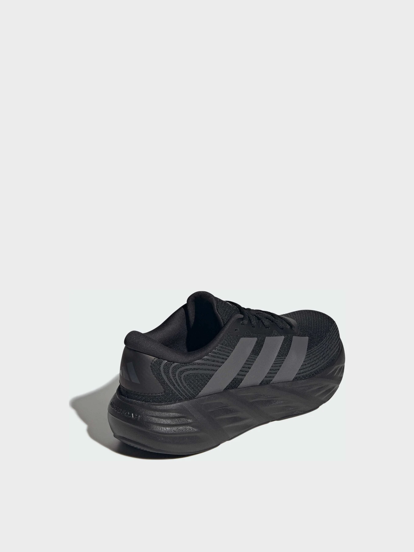 Кроссовки Adidas Galaxy модель KI7980 Кроссовки Adidas Galaxy модель KI7980 Фото