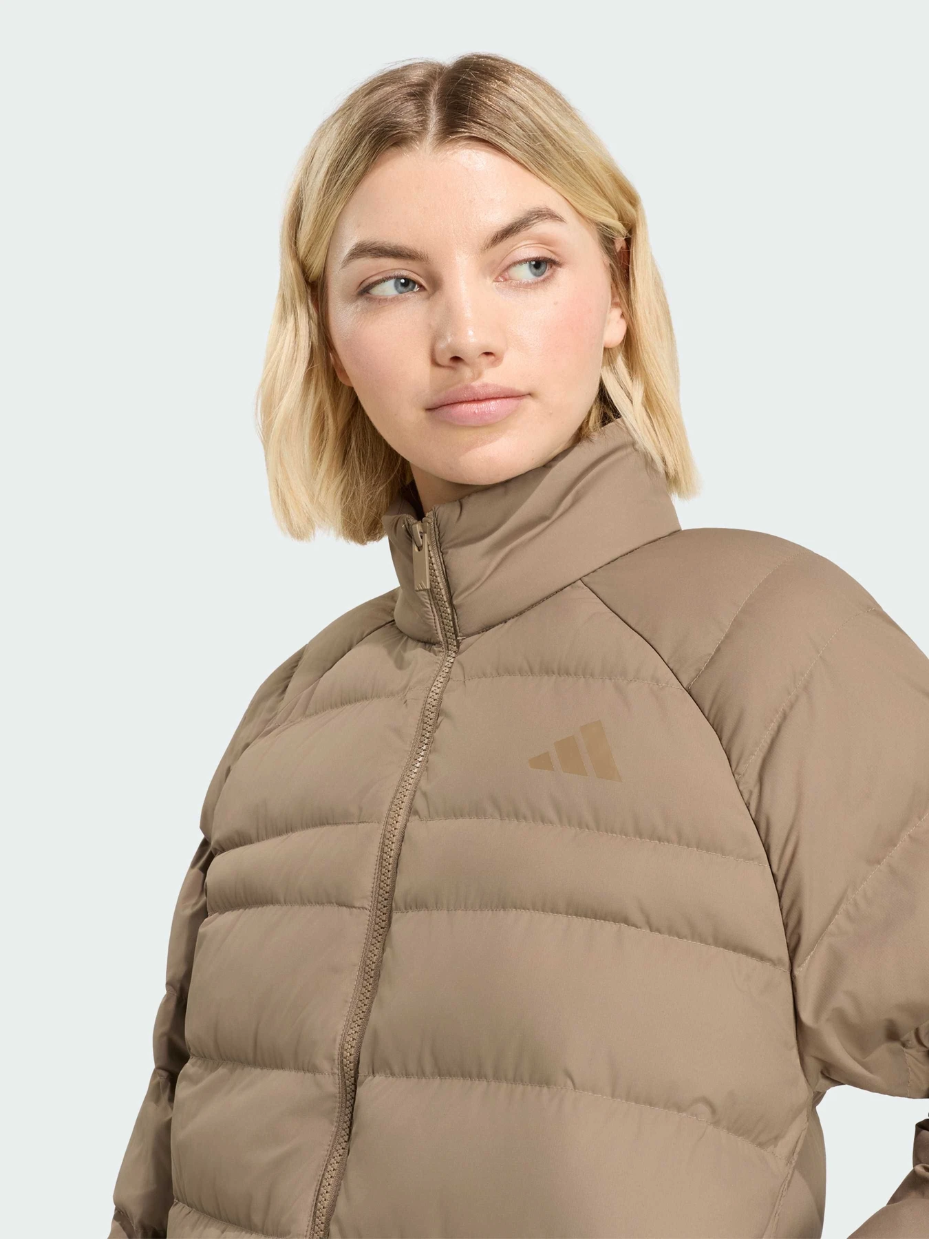 Куртки и дубленки Adidas Adidas Essentials модель KS5301 Фото