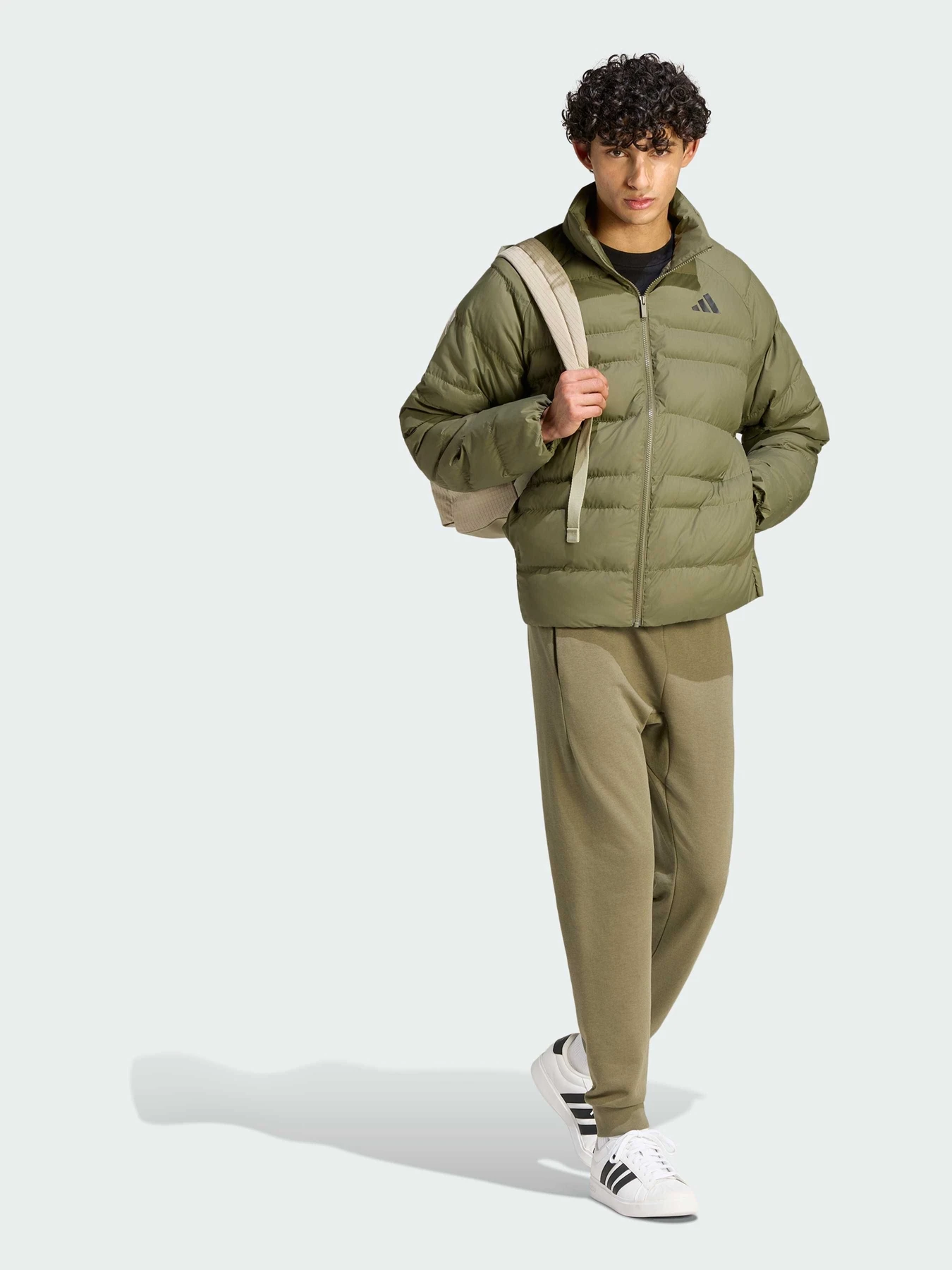 Куртки и дубленки Adidas модель KS7698 Фото