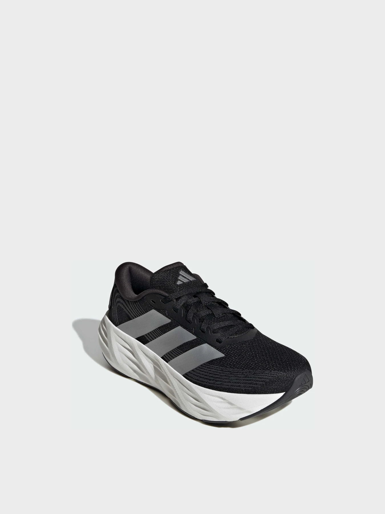 Кроссовки Adidas Galaxy модель IH9795 Кроссовки Adidas Galaxy модель IH9795 Фото