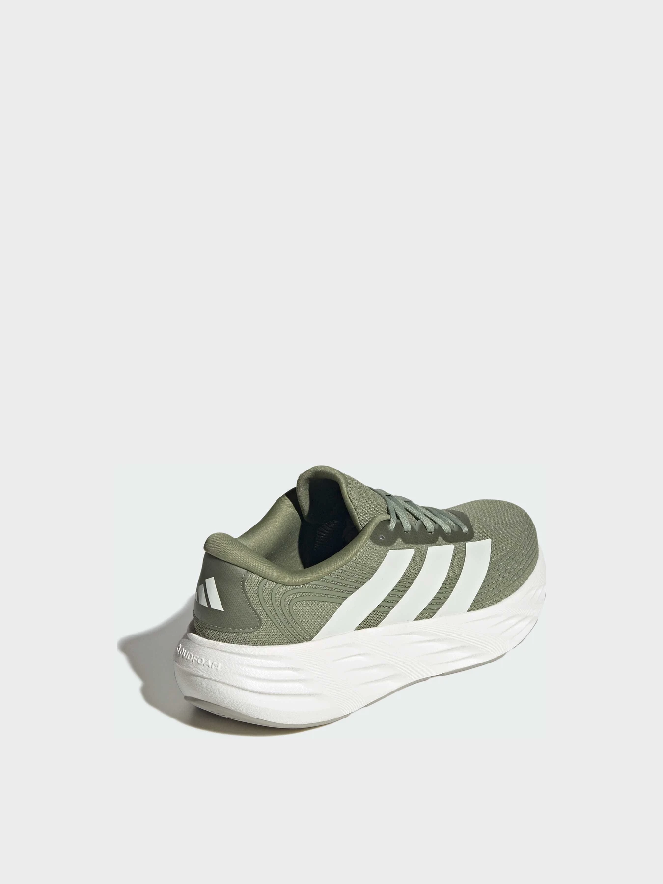 Кроссовки Adidas Galaxy модель IH9802 Кроссовки Adidas Galaxy модель IH9802 Фото