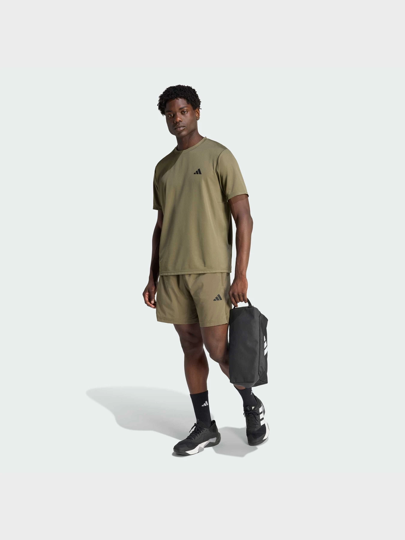 Футболки и поло Adidas модель KD5461 Футболки и поло Adidas модель KD5461 Фото