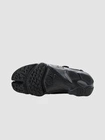 Кроссовки NIKE Nike Air Rift Black Iron Gray (IM6017-010) модель IM6017-010 Фото