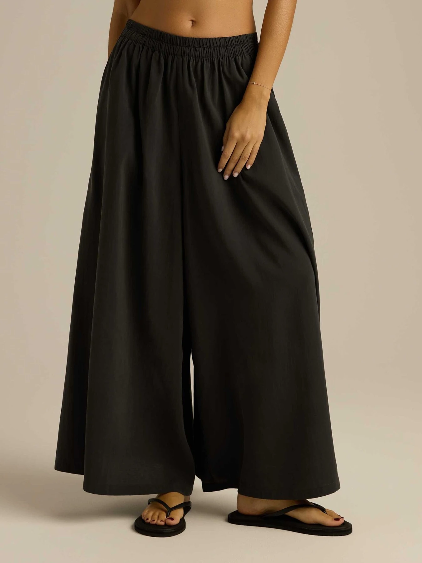 Юбки DIVERSE Shortkul модель 10046967 Юбки DIVERSE Shortkul модель 10046967 Фото