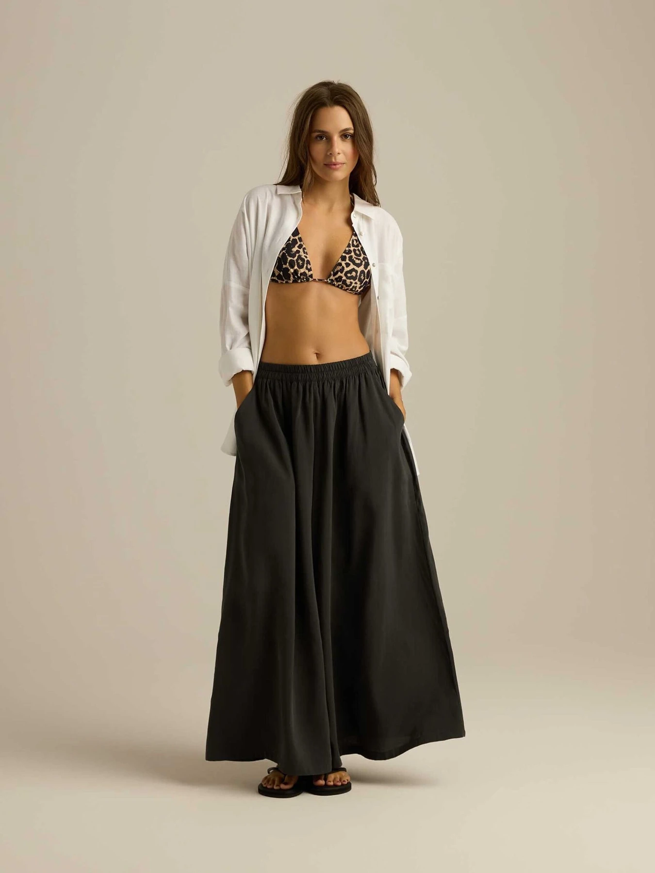 Юбки DIVERSE Shortkul модель 10046967 Юбки DIVERSE Shortkul модель 10046967 Фото