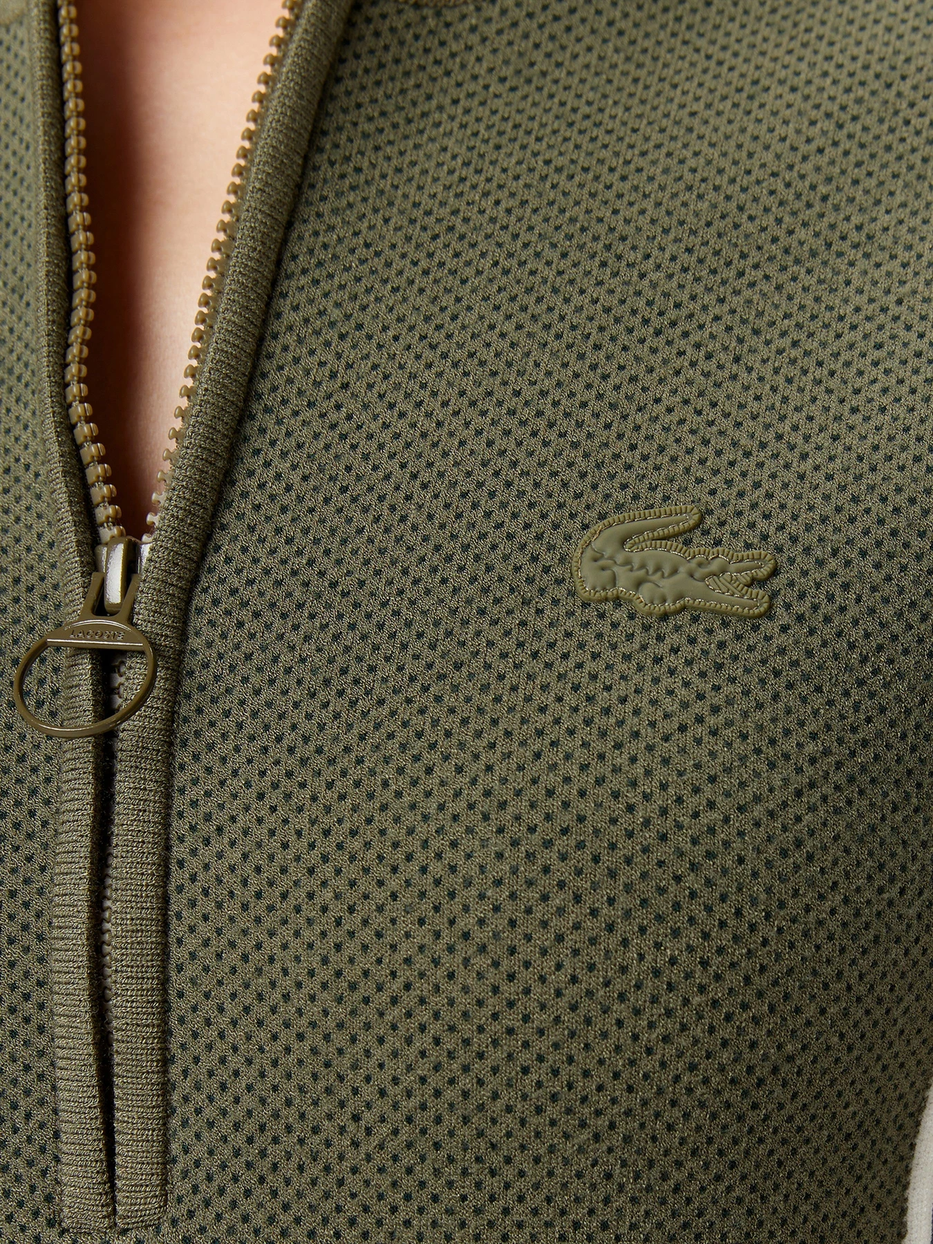 Сукні Lacoste модель EF2609E9F Сукні Lacoste модель EF2609E9F Фото