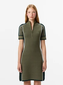 Сукні Lacoste модель EF2609E9F Сукні Lacoste модель EF2609E9F Фото