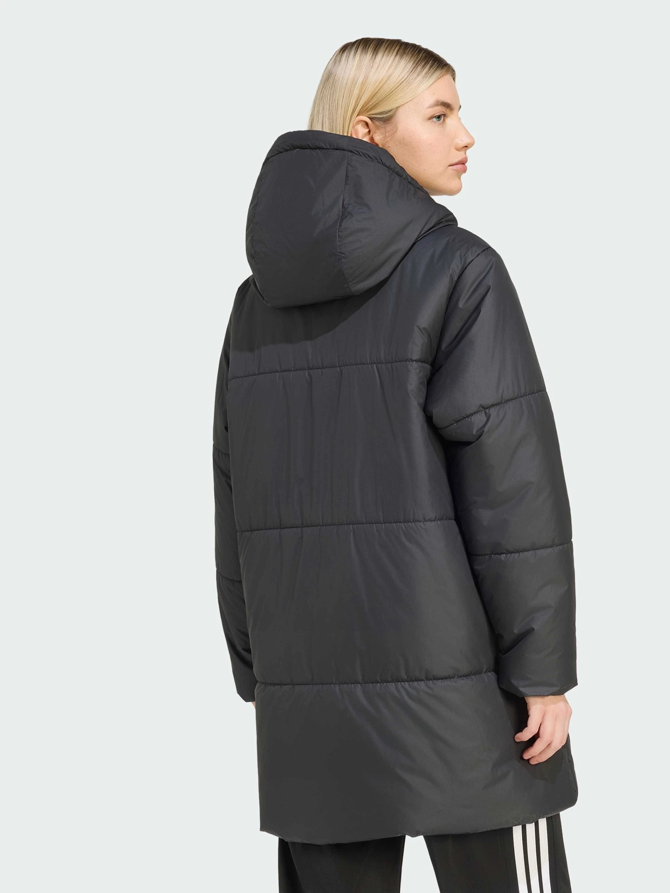 Куртки та дублянки Adidas Adidas Essentials модель KS5306 Фото