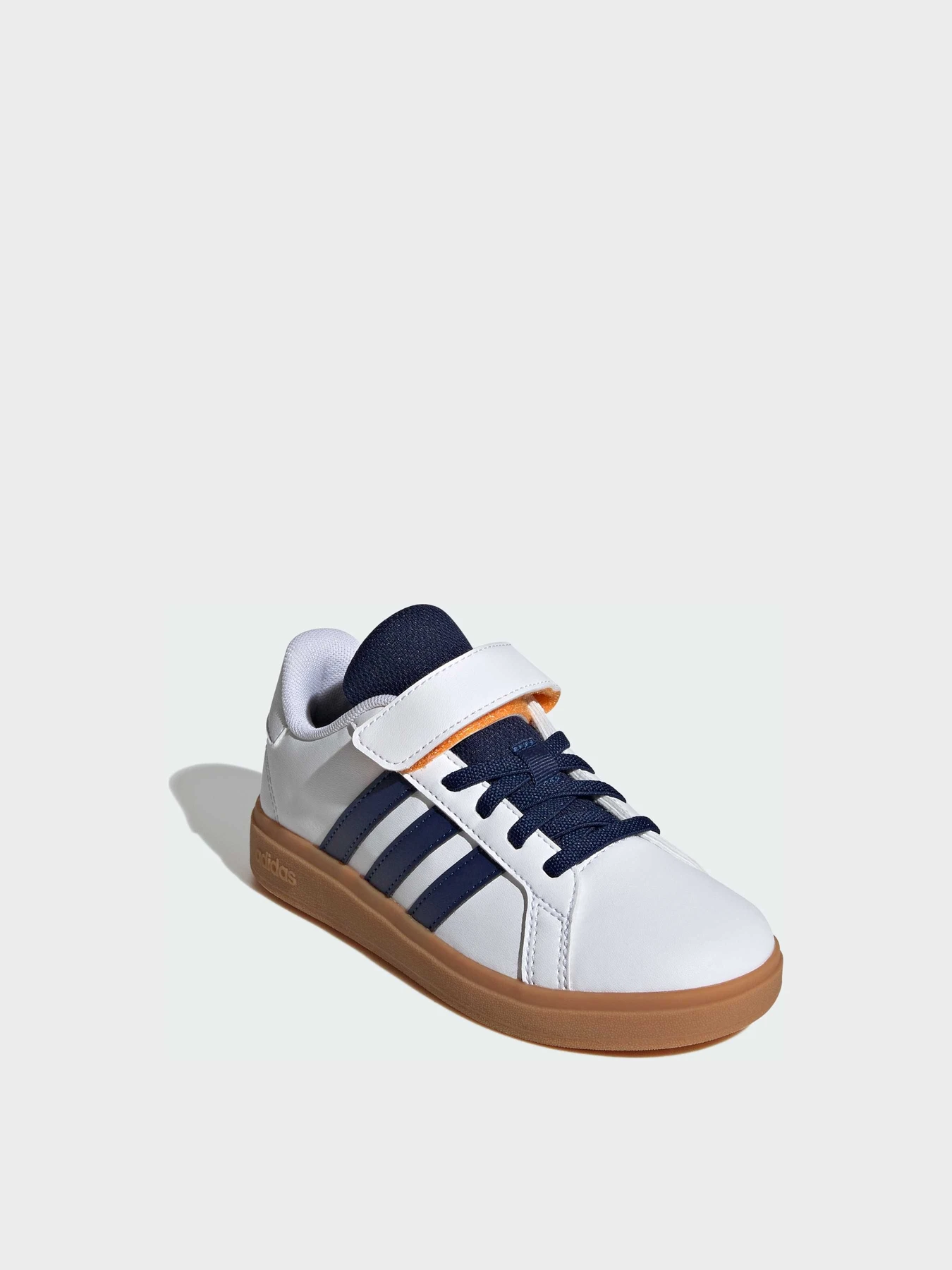 Кросівки Adidas модель JI0973 Кросівки Adidas модель JI0973 Фото