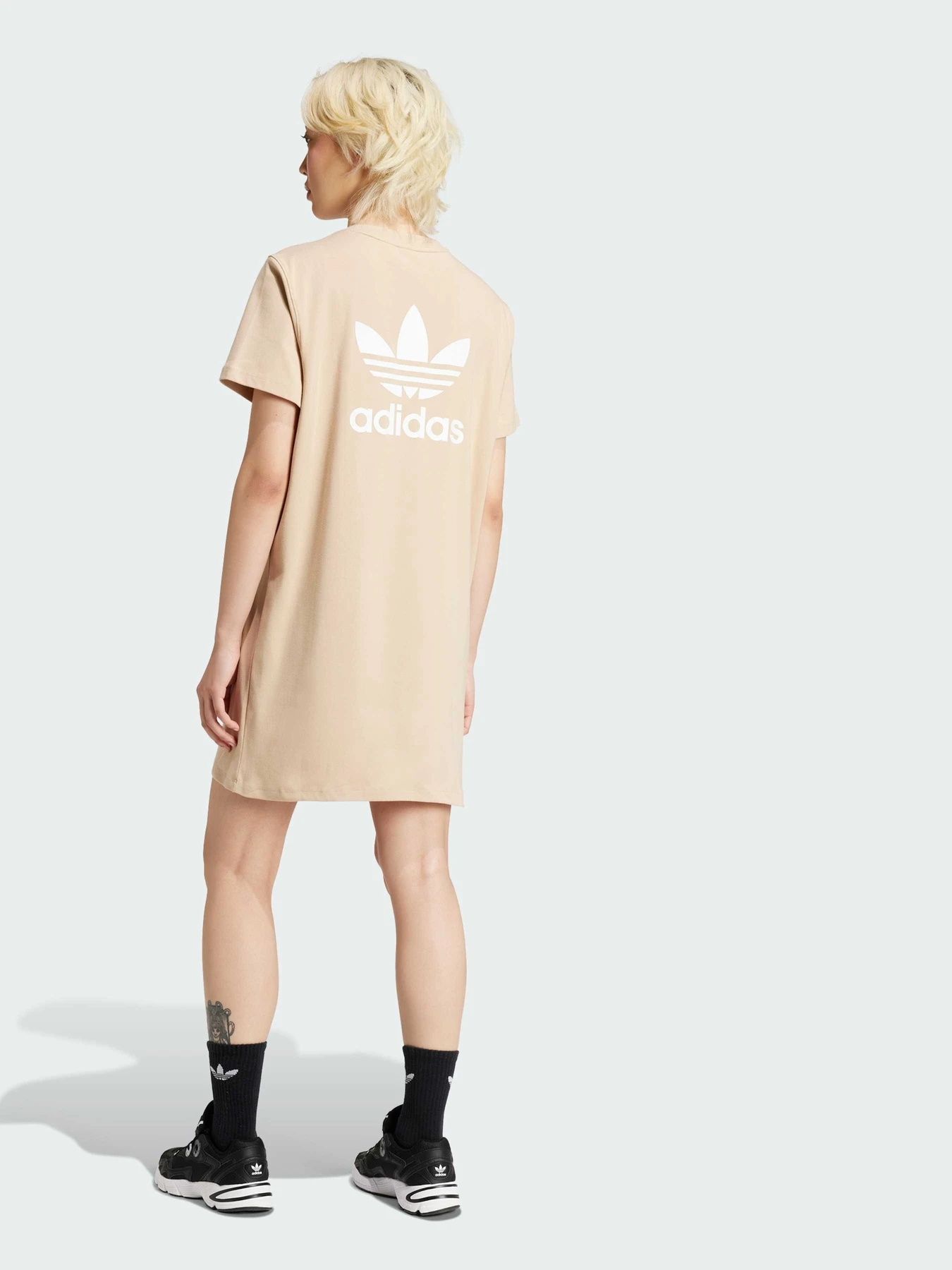 Сукні Adidas модель IY2206 Сукні Adidas модель IY2206 Фото