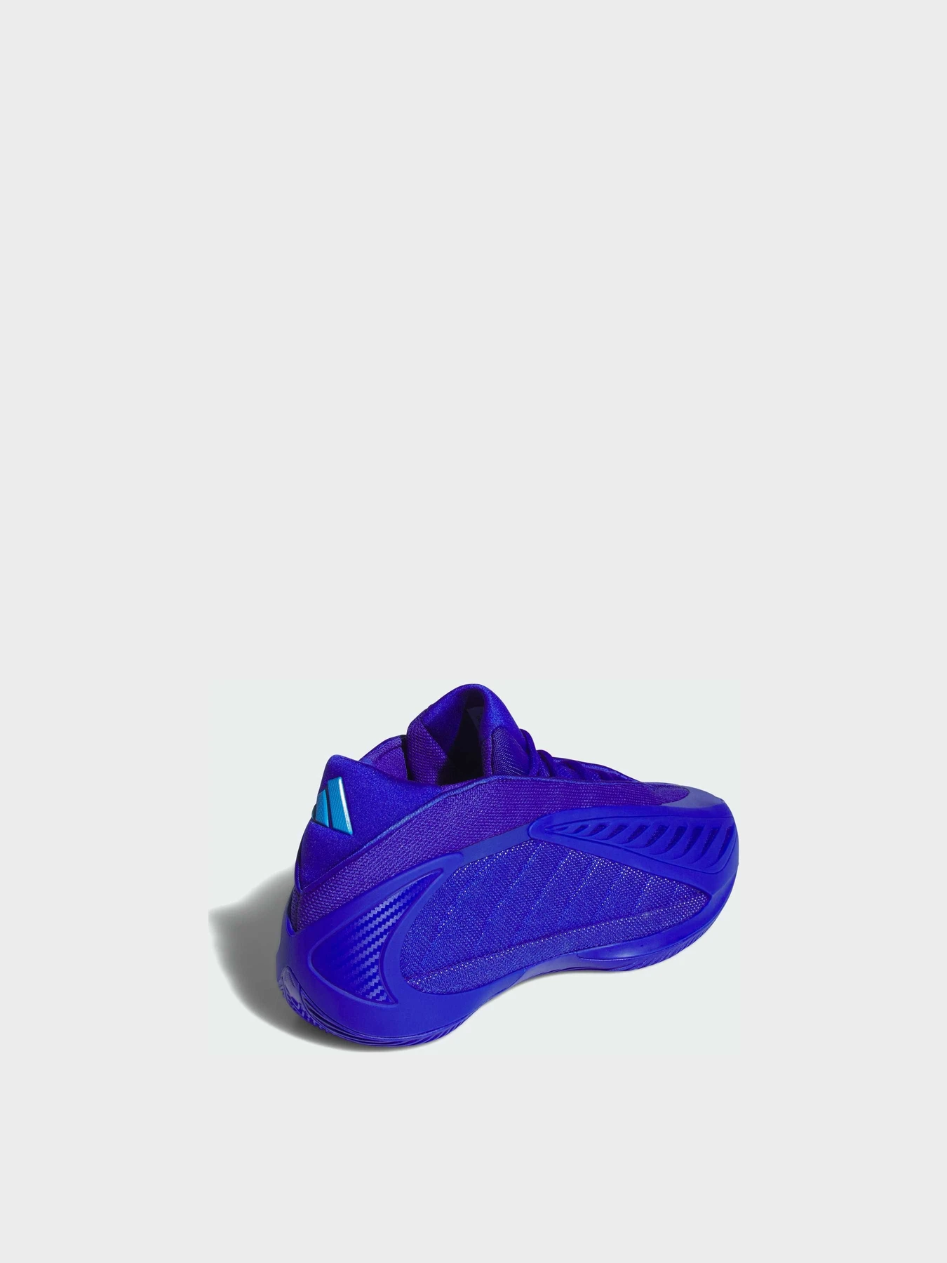 Кроссовки Adidas модель JQ9501 Кроссовки Adidas модель JQ9501 Фото