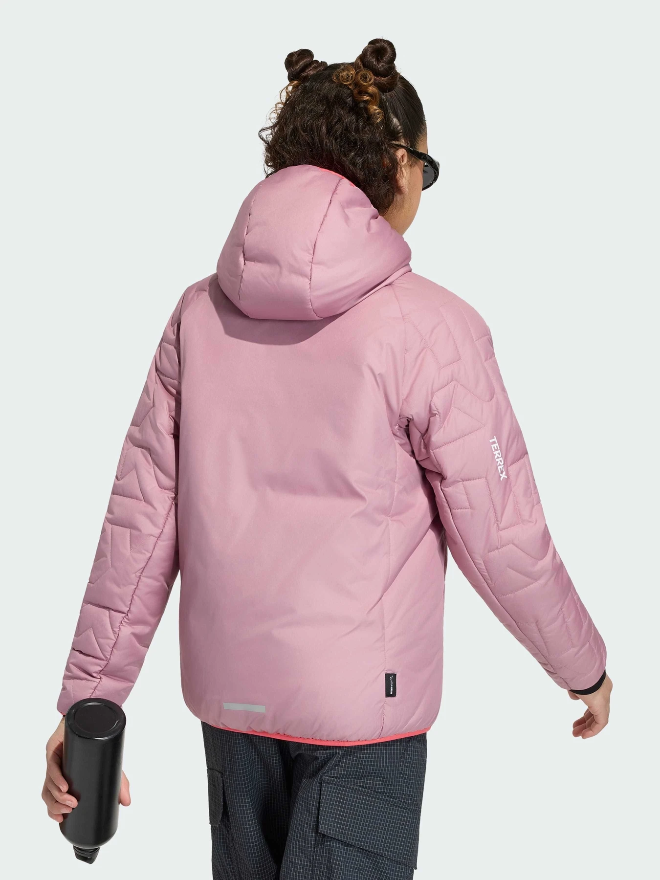 Куртки та дублянки Adidas модель KG7681 Куртки та дублянки Adidas модель KG7681 Фото