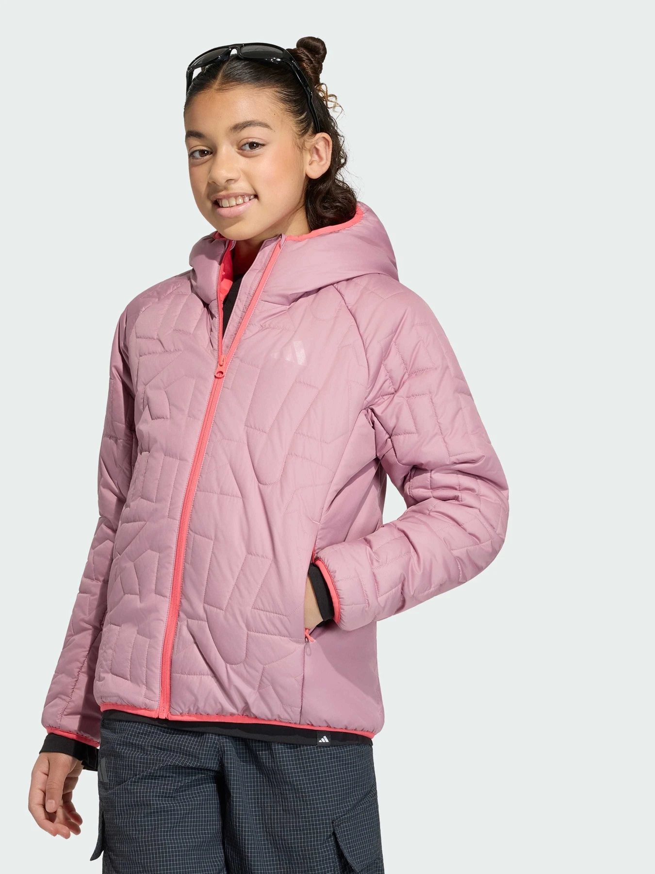 Куртки та дублянки Adidas модель KG7681 Куртки та дублянки Adidas модель KG7681 Фото