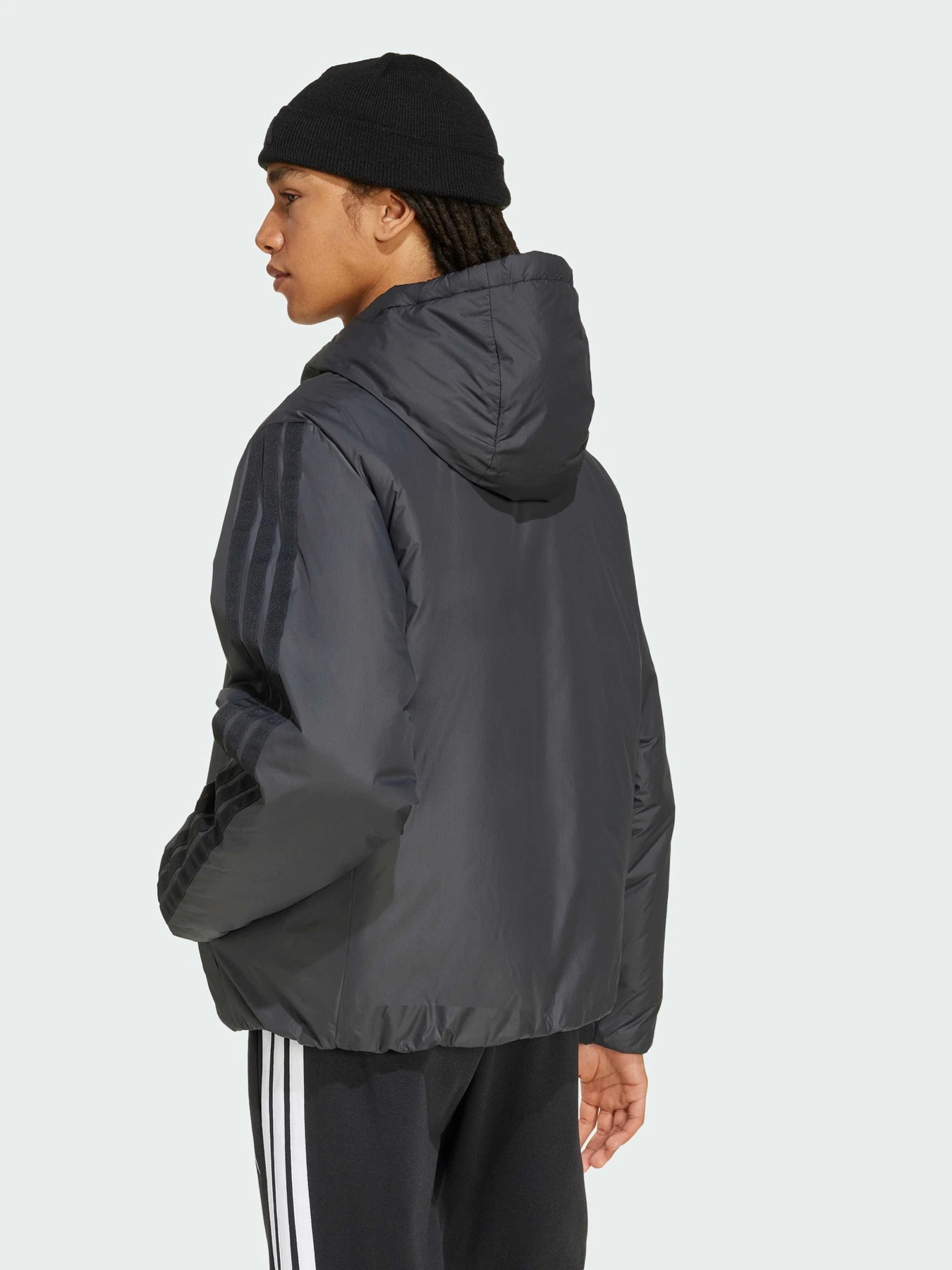 Куртки и дубленки Adidas модель KB8149 Куртки и дубленки Adidas модель KB8149 Фото
