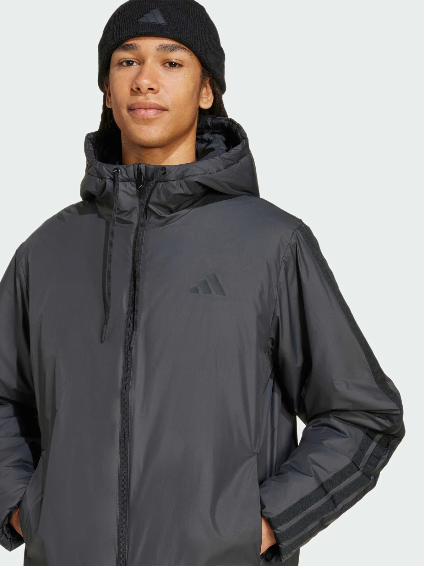 Куртки и дубленки Adidas модель KB8149 Куртки и дубленки Adidas модель KB8149 Фото