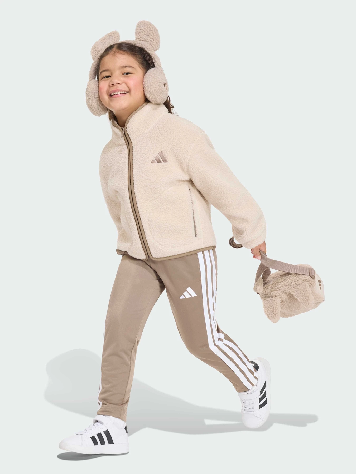 Худи и свитшоты Adidas модель KH0191 Фото