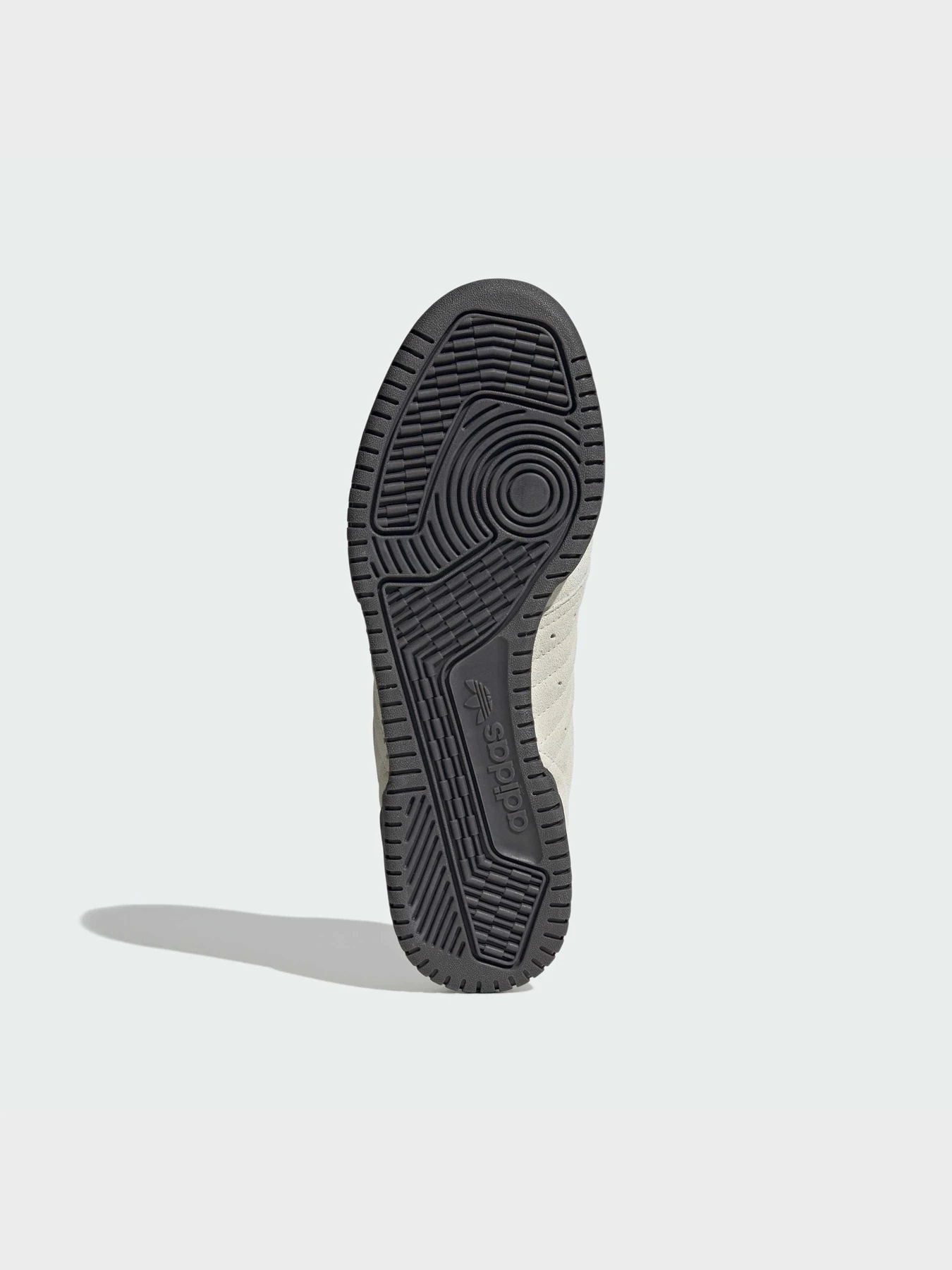 Кроссовки Adidas модель KJ1197 Кроссовки Adidas модель KJ1197 Фото