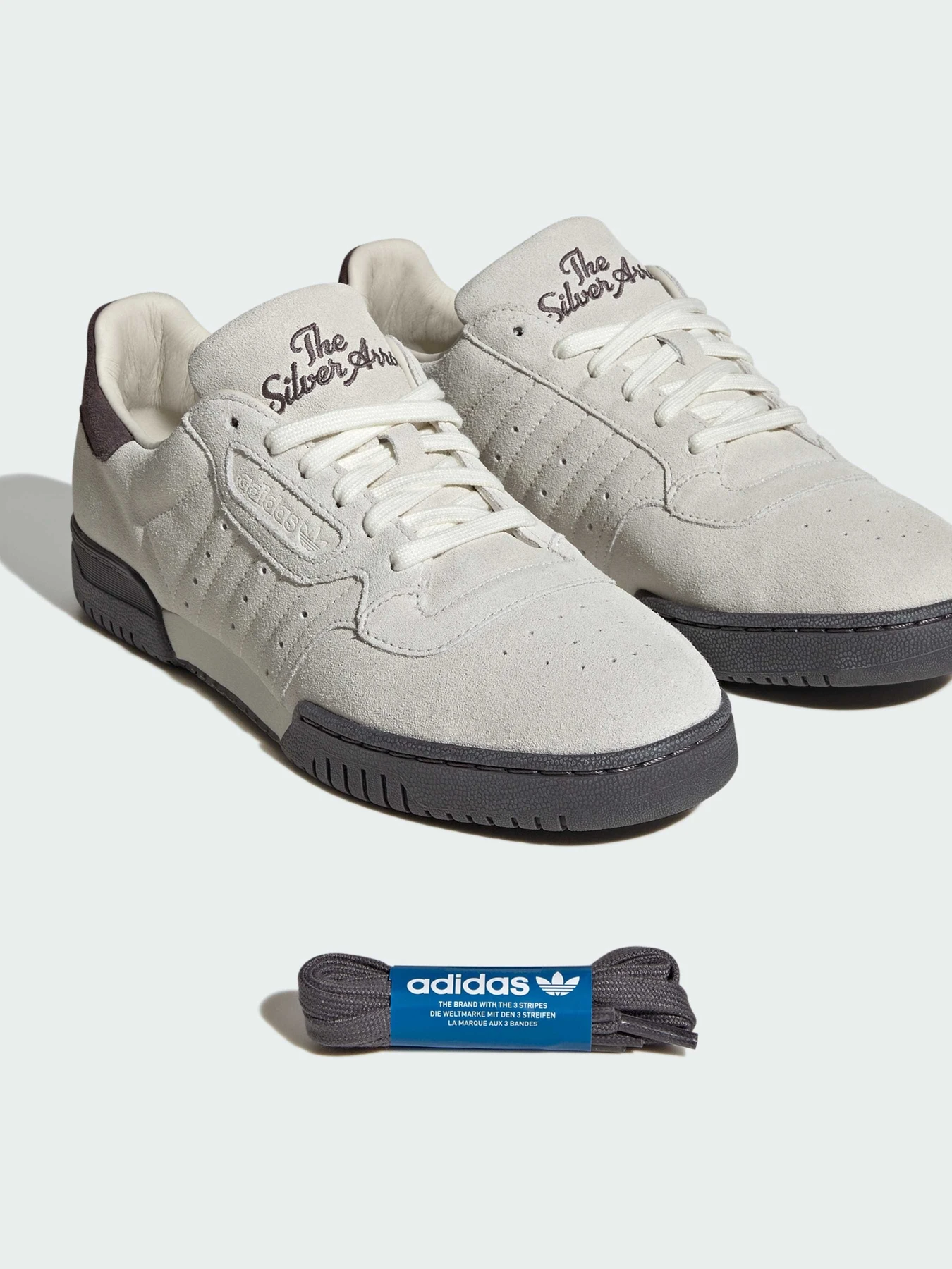 Кроссовки Adidas модель KJ1197 Кроссовки Adidas модель KJ1197 Фото