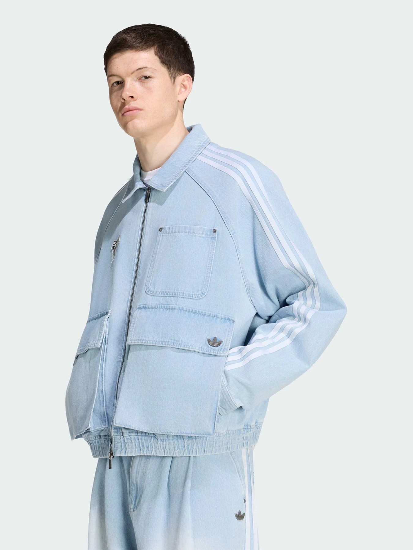Куртки та дублянки Adidas модель KX4824 Куртки та дублянки Adidas модель KX4824 Фото