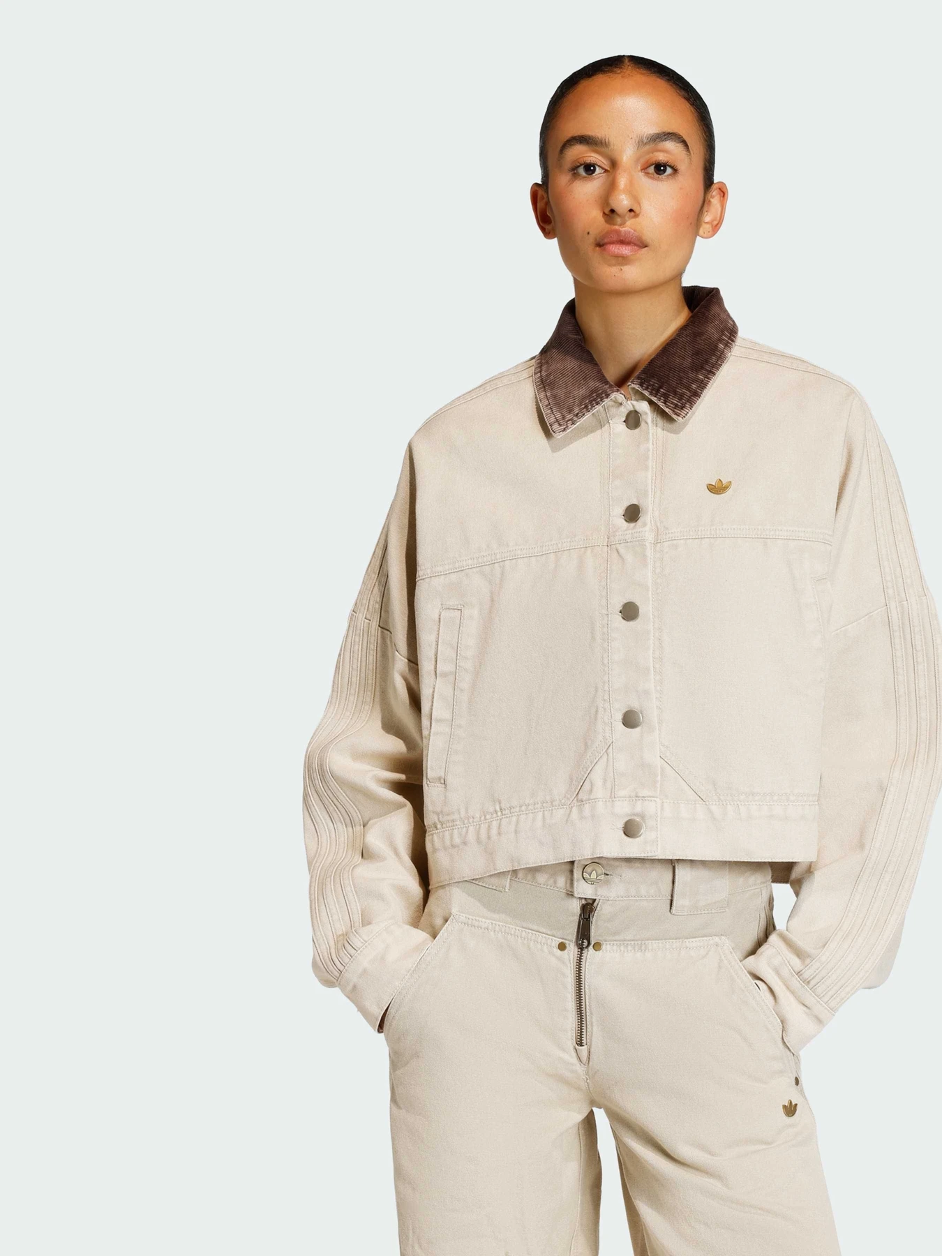 Куртки и дубленки Adidas модель KE1069 Куртки и дубленки Adidas модель KE1069 Фото