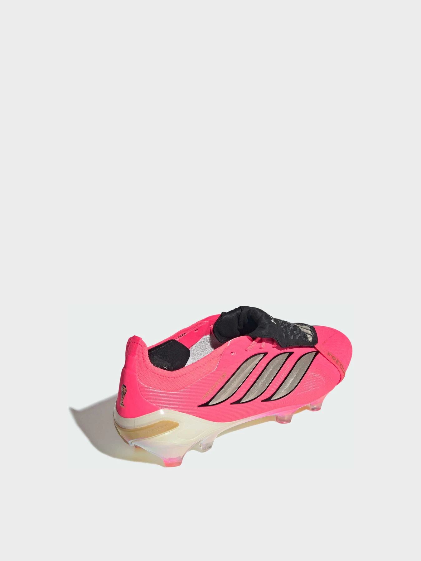 Кроссовки Adidas Predator модель JP6237 Фото