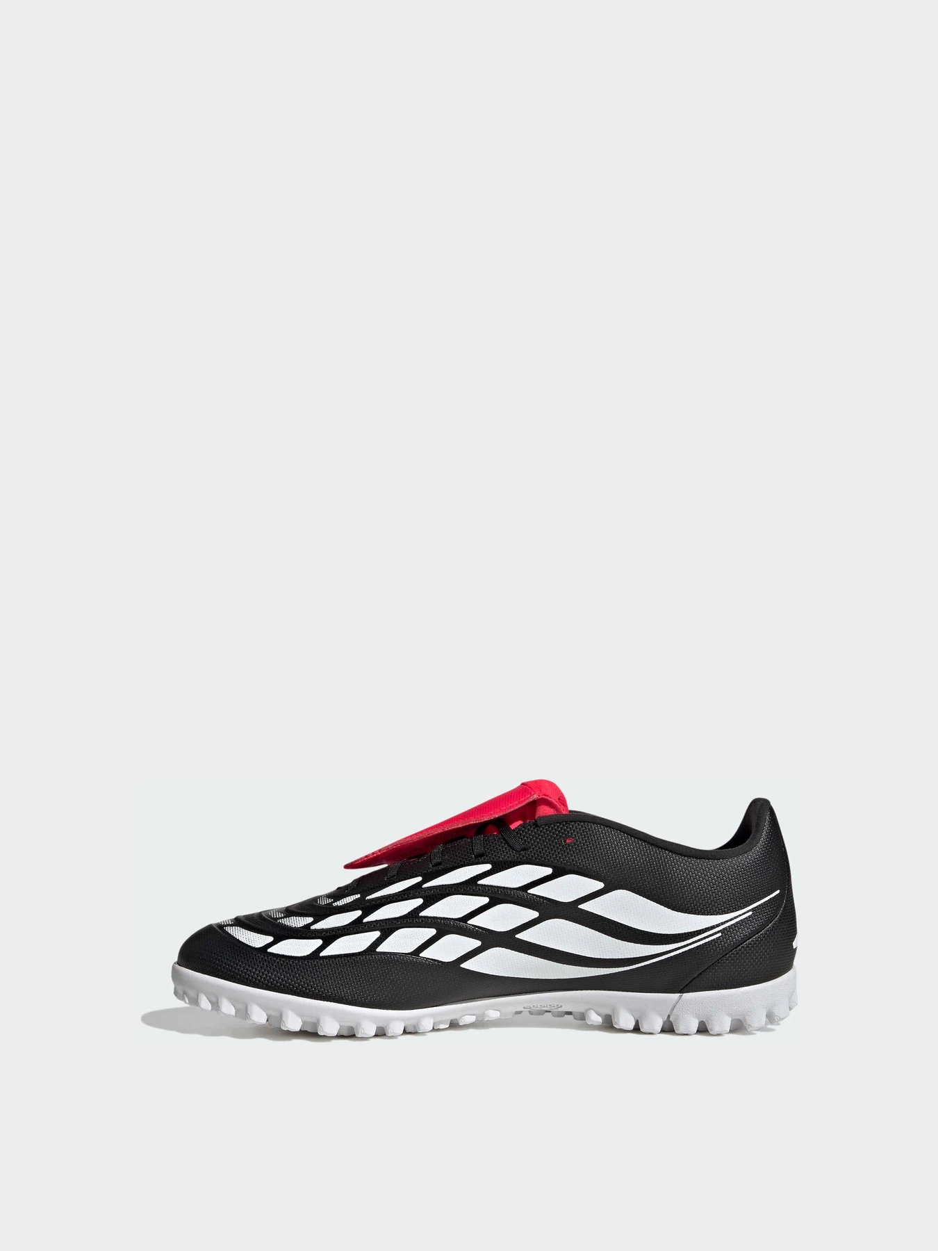 Кроссовки Adidas Predator модель JR5910 Кроссовки Adidas Predator модель JR5910 Фото