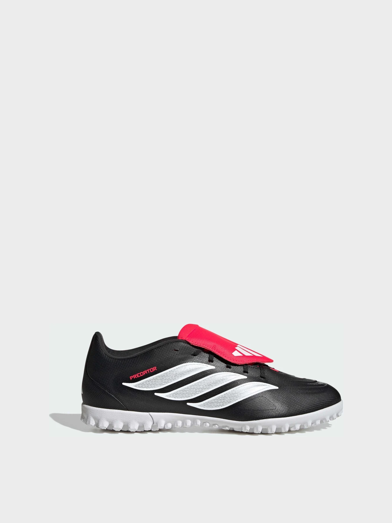 Кроссовки Adidas Predator модель JR5910 Кроссовки Adidas Predator модель JR5910 Фото