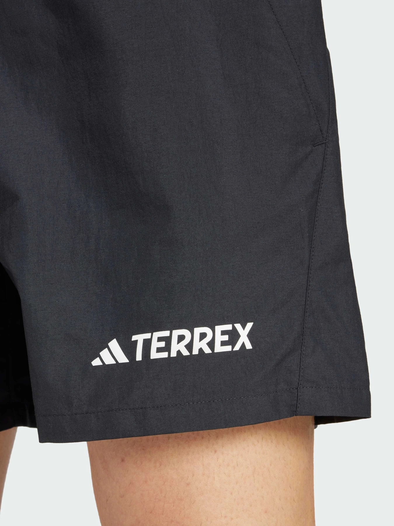 Шорты Adidas модель JF1237 Фото
