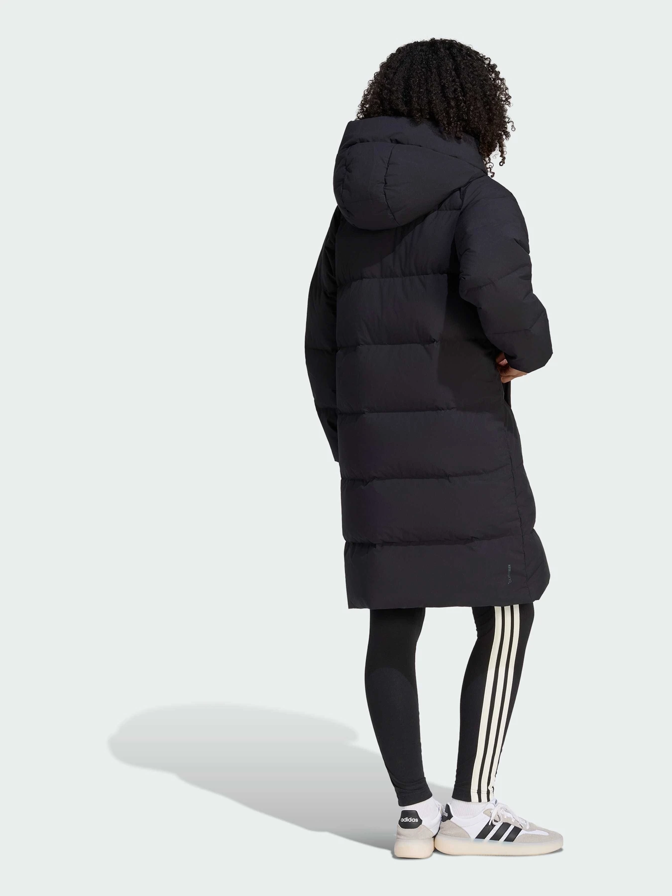 Куртки и дубленки Adidas модель KG0224 Фото