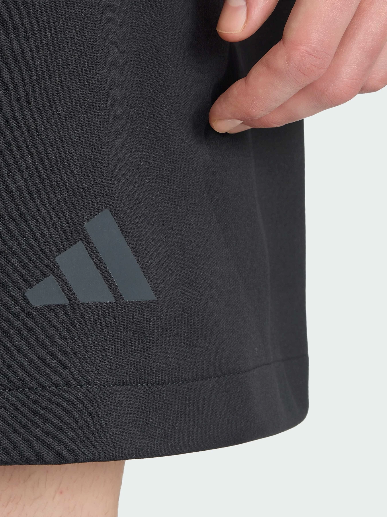 Шорты Adidas ZNE модель KF3787 Фото