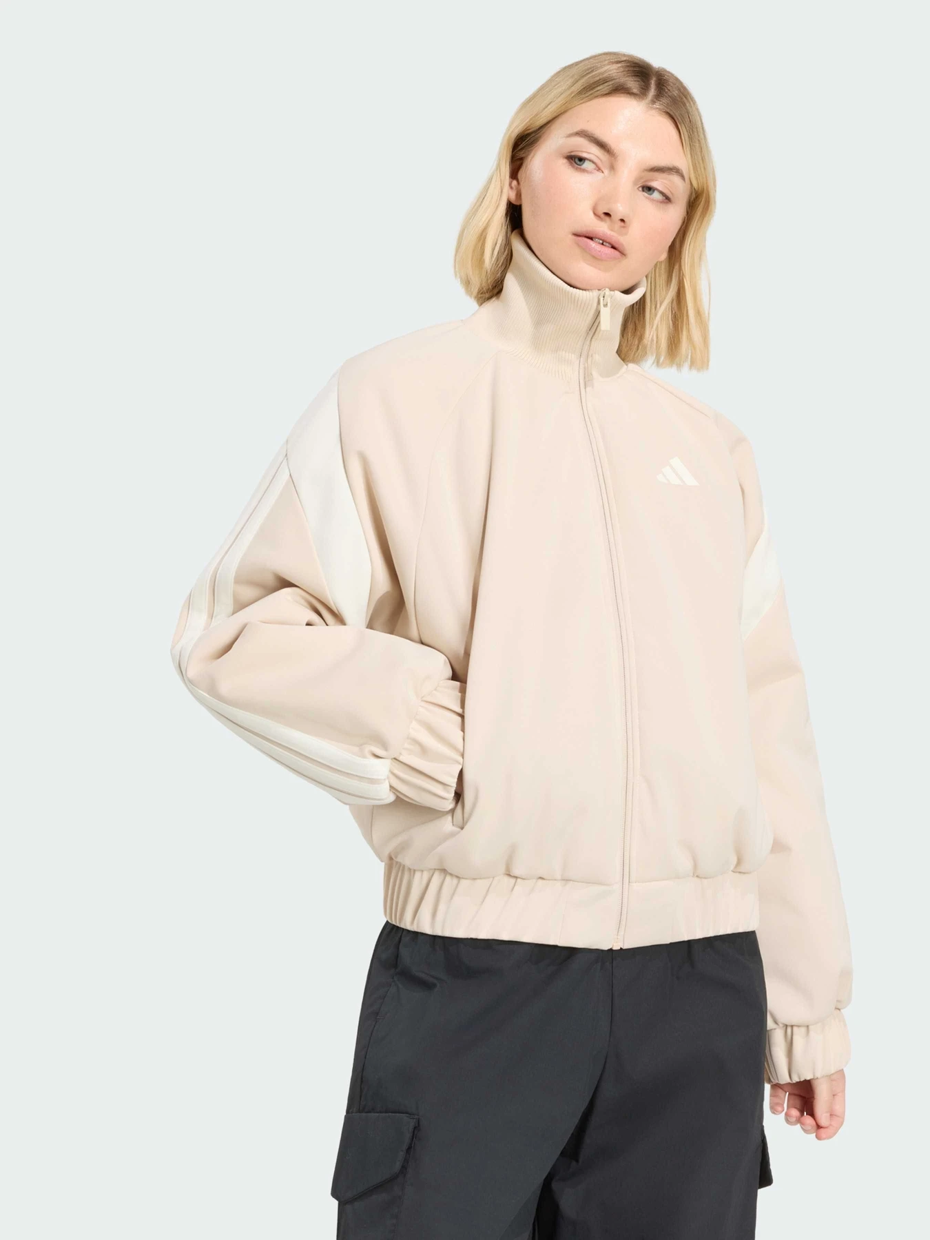 Куртки и дубленки Adidas модель KS5282 Фото