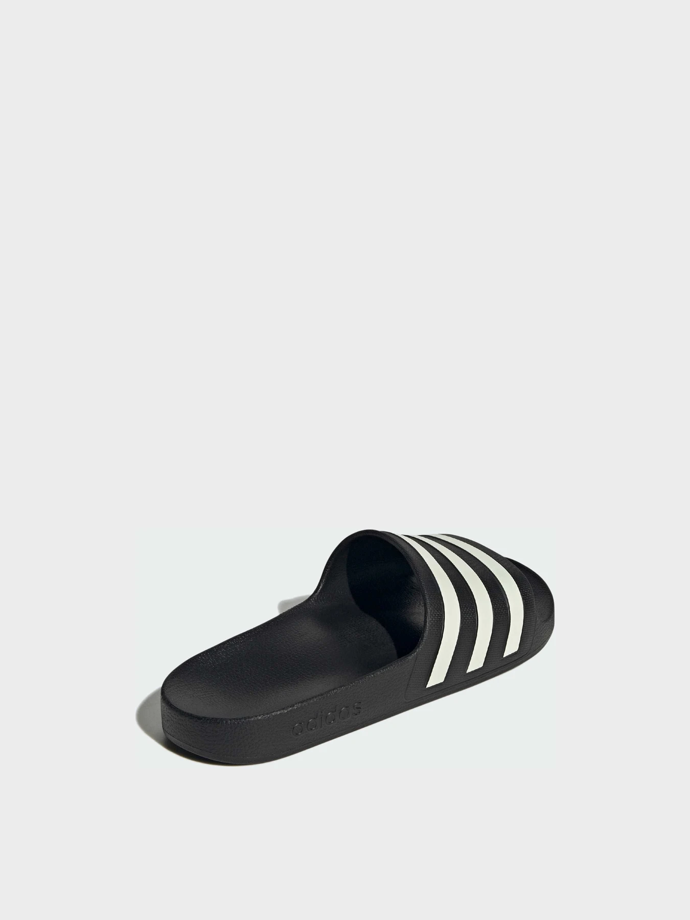 Шльопанці Adidas Adilette модель JI1405 Шльопанці Adidas Adilette модель JI1405 Фото